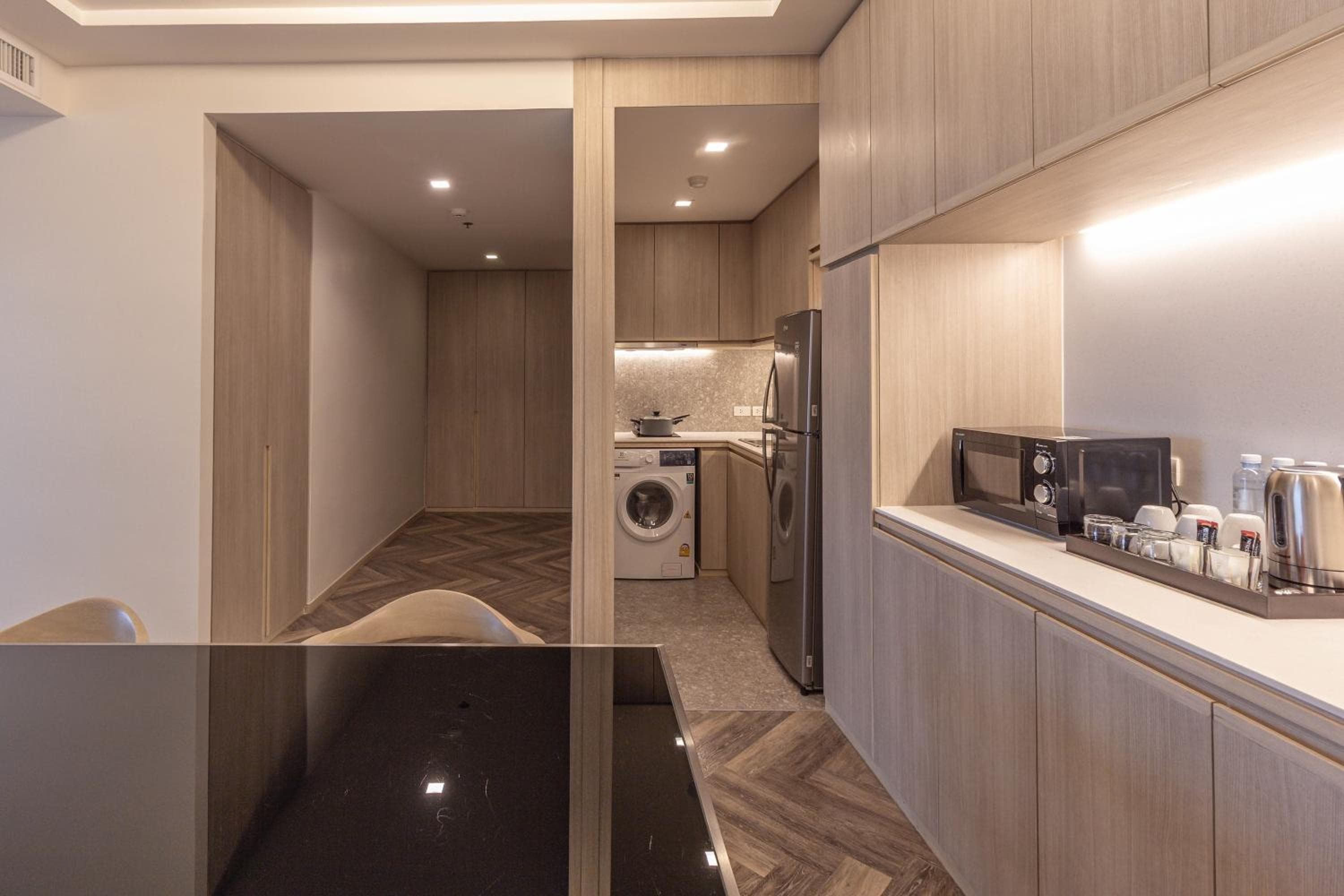 Jasmine Grande Residence Suite Bangkok — 14