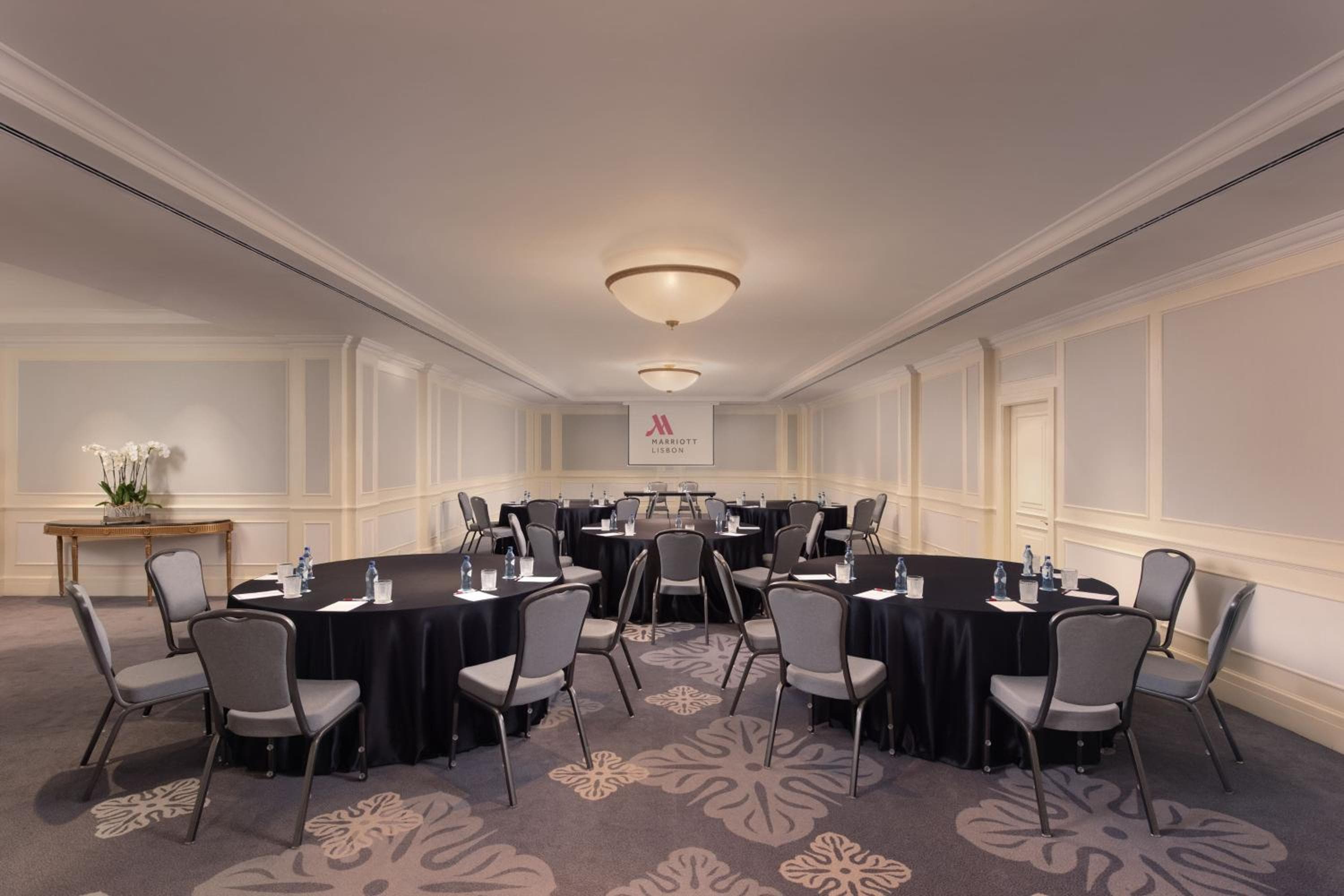Lisbon Marriott Hotel — 23