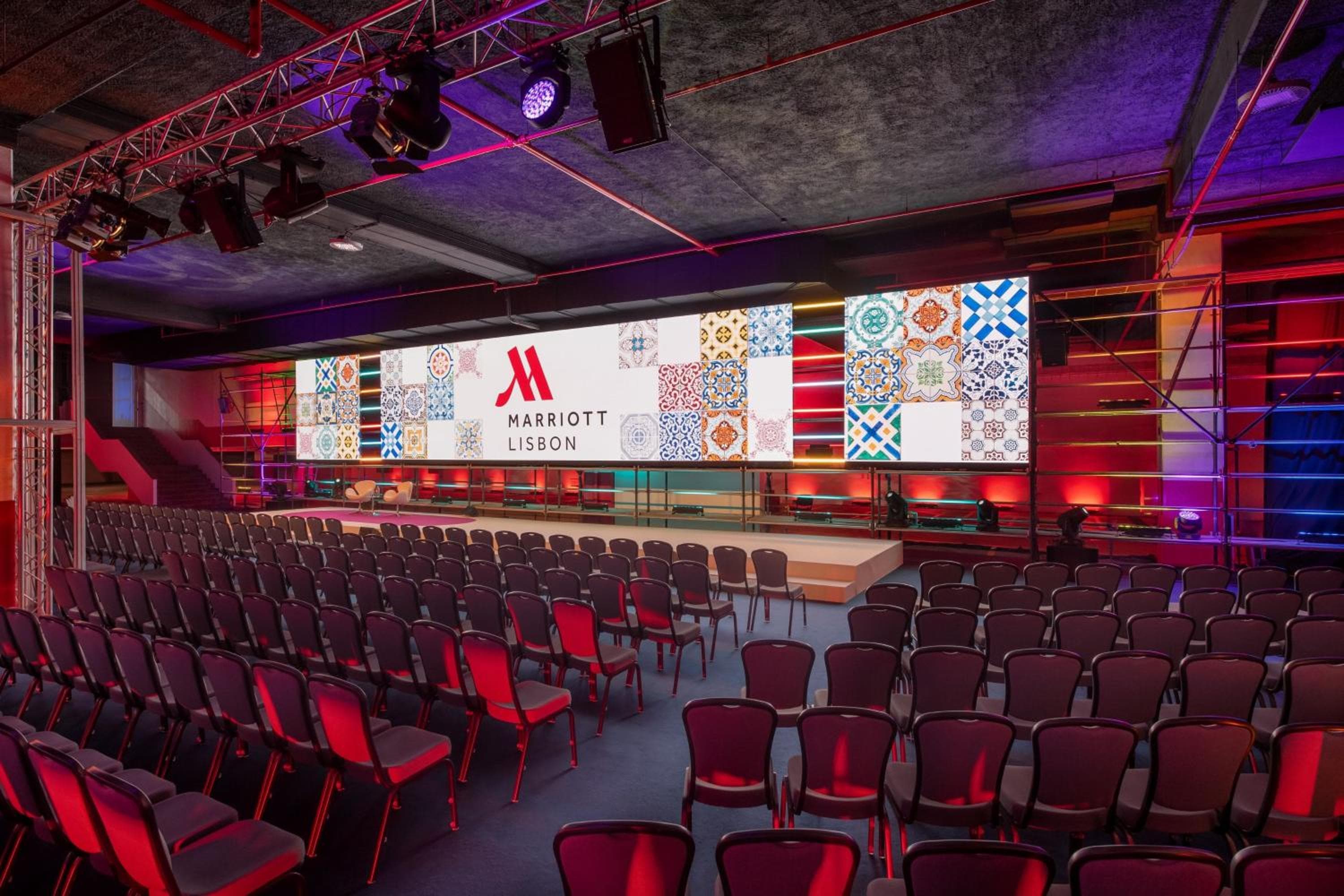 Lisbon Marriott Hotel — 8