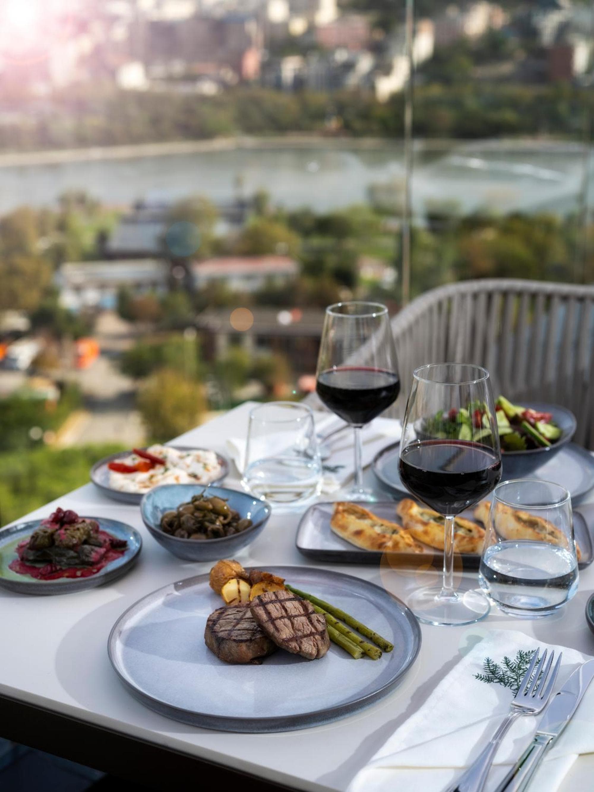 Mövenpick Istanbul Hotel Golden Horn — 22