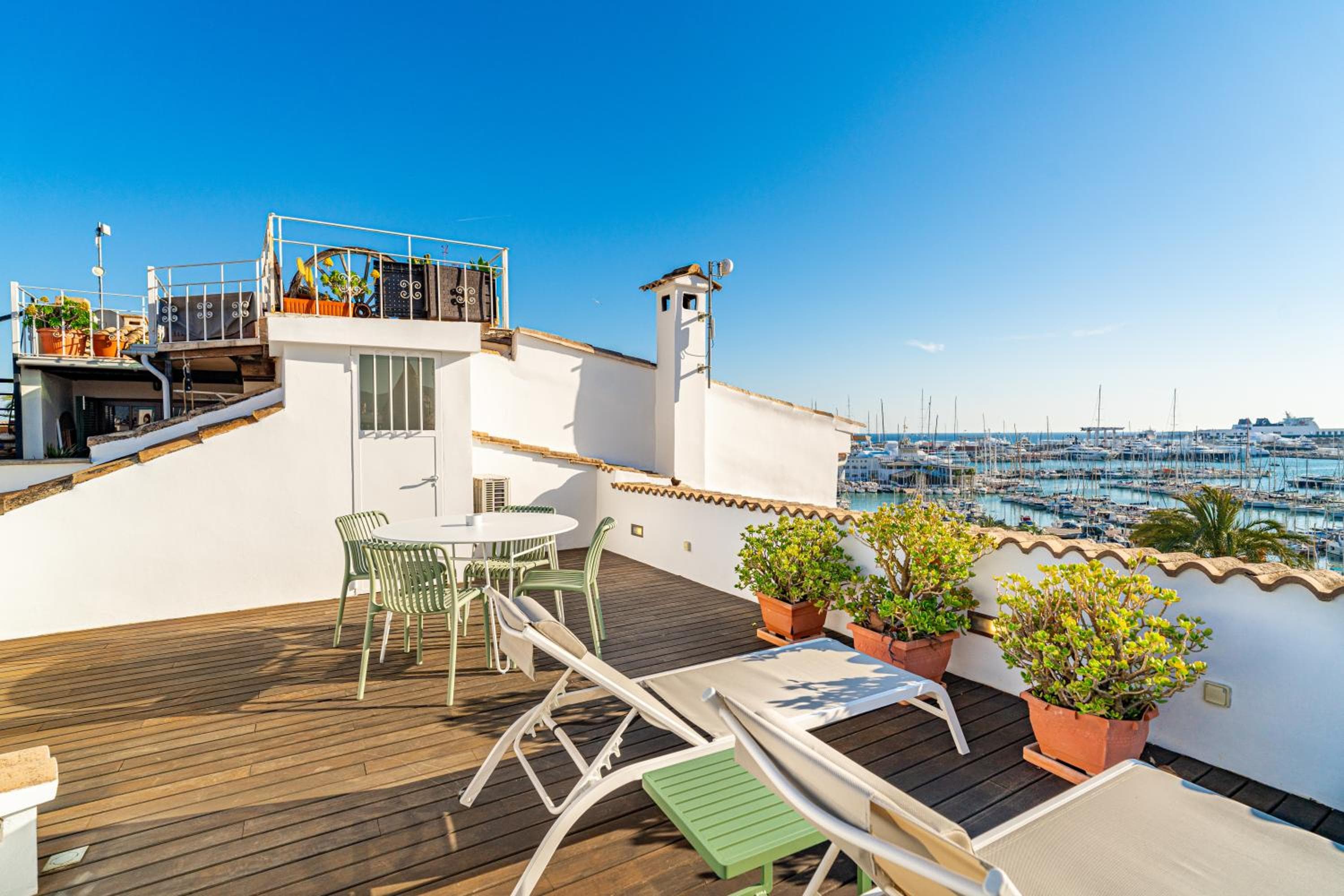 Casa Lea - Terrer 6 von PriorityVillas — 2