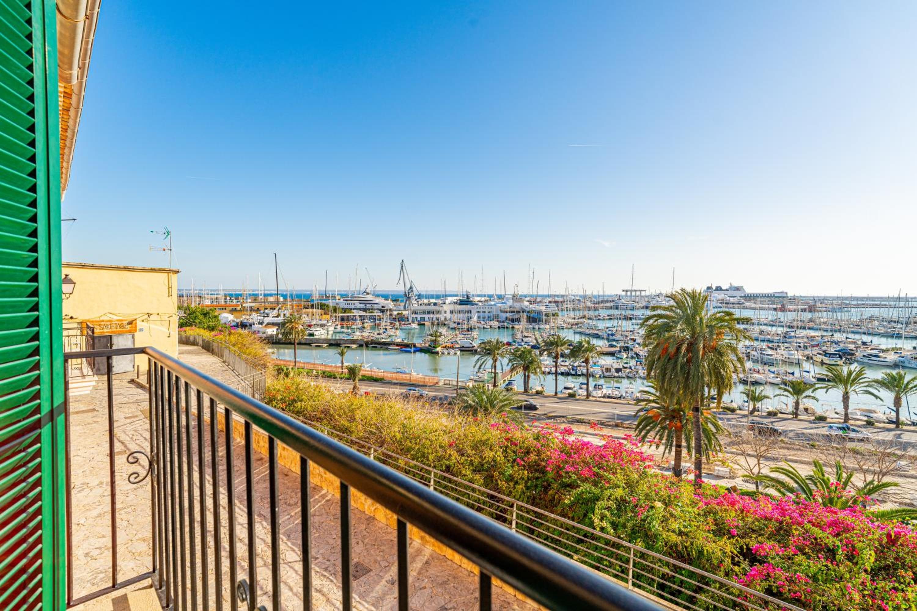 Casa Lea - Terrer 6 von PriorityVillas — 24