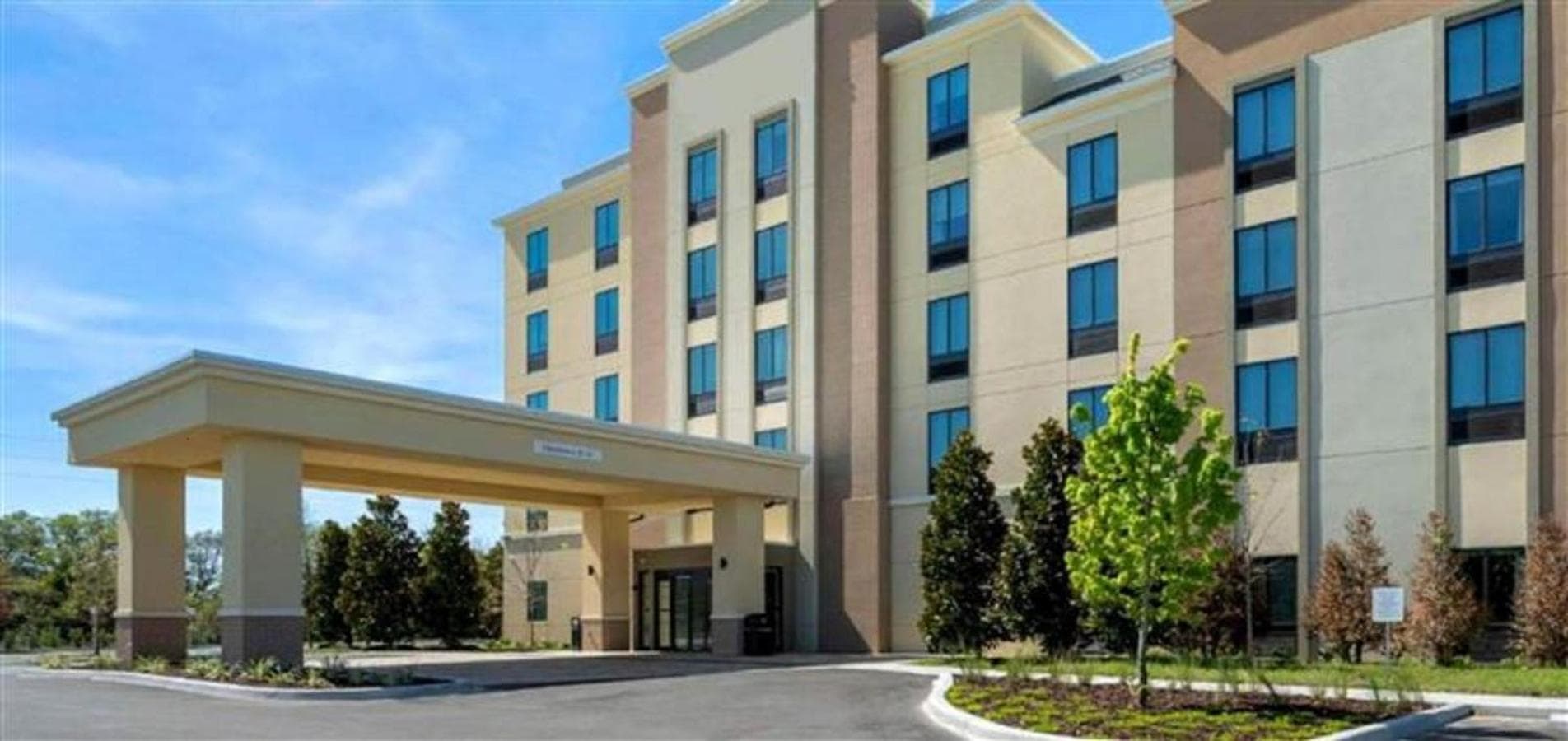 Comfort Suites Orlando Lake Buena Vista — 1