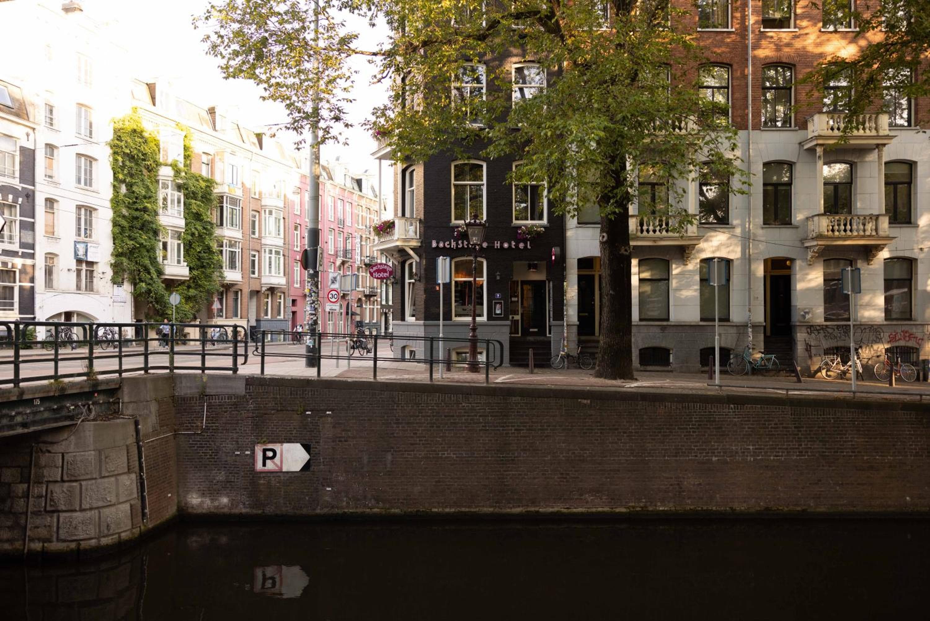Backstage Hotel Amsterdam — 12