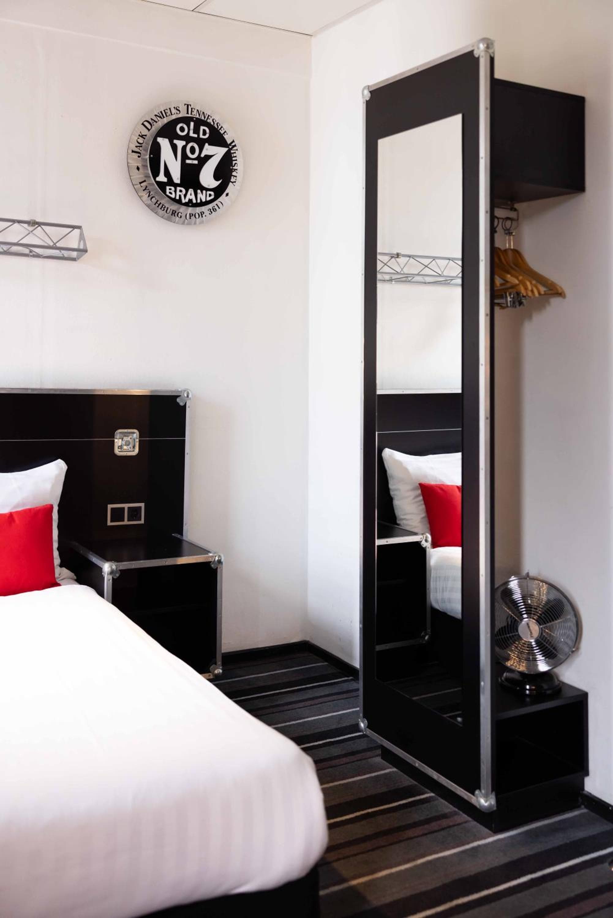Backstage Hotel Amsterdam — 9