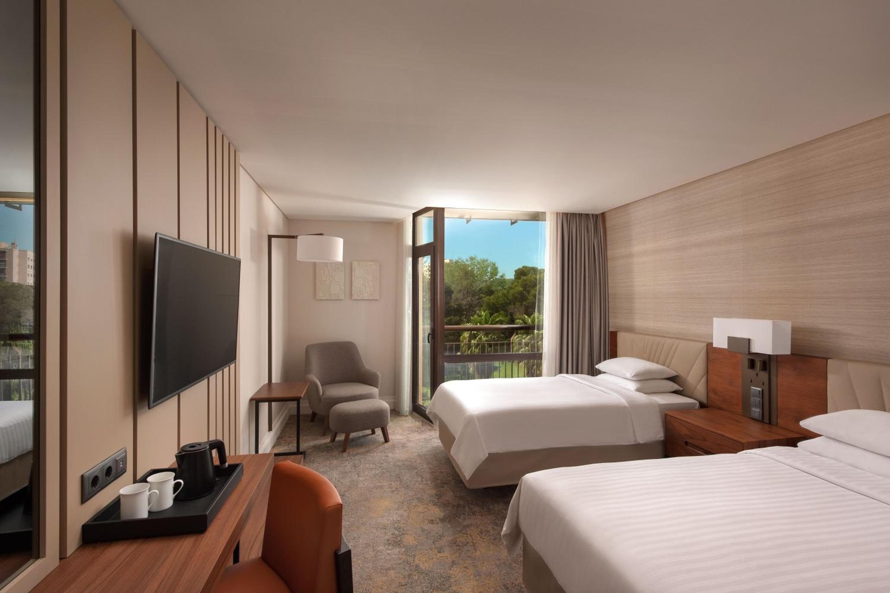 Lisbon Marriott Hotel — 4