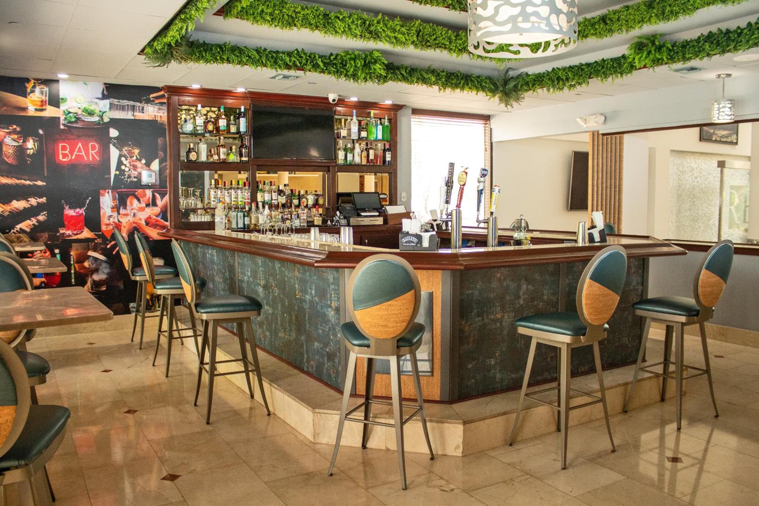 Regency Miami Airport by Sonesta — 21