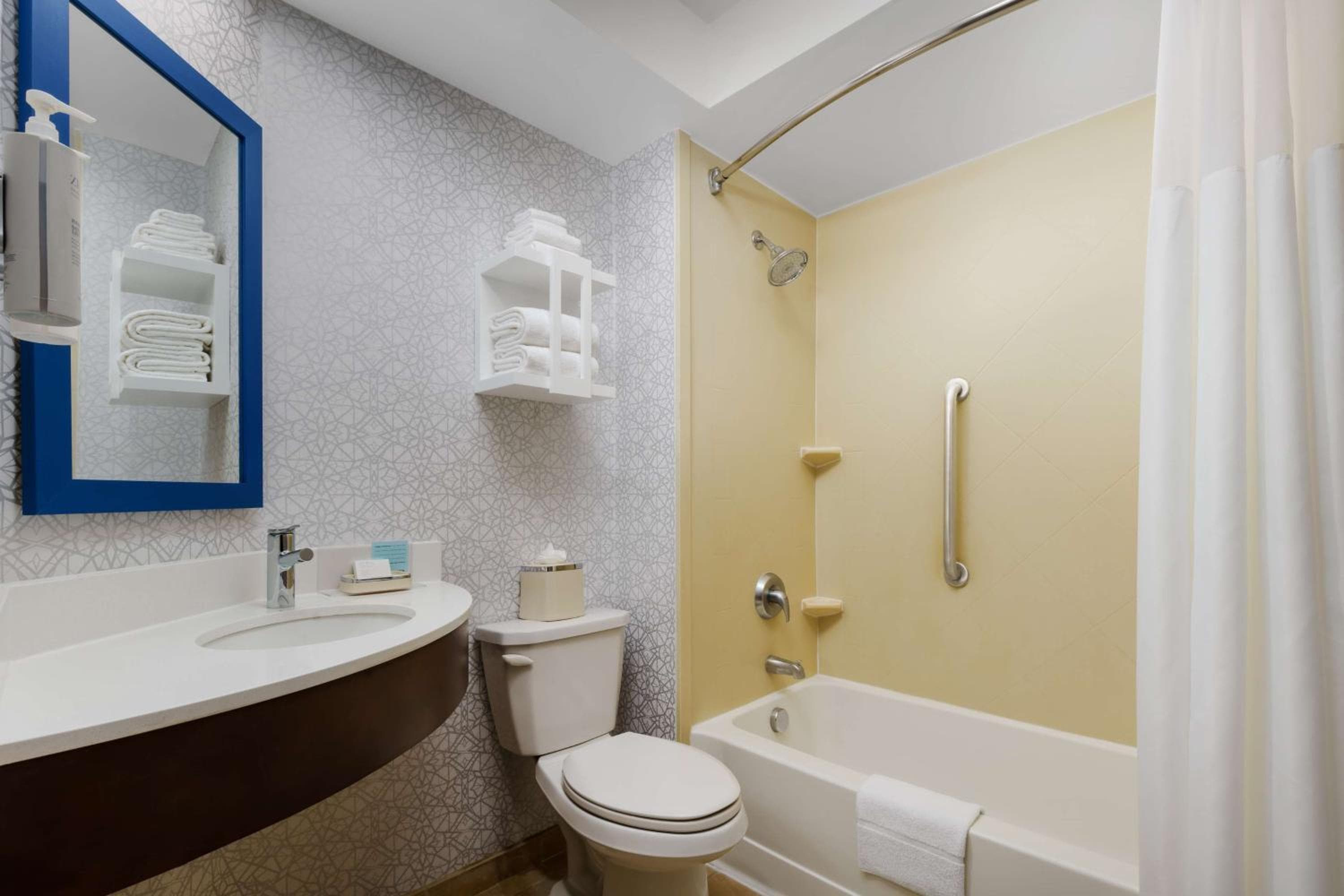 Hampton Inn Ft. Lauderdale-Cypress Creek — 21