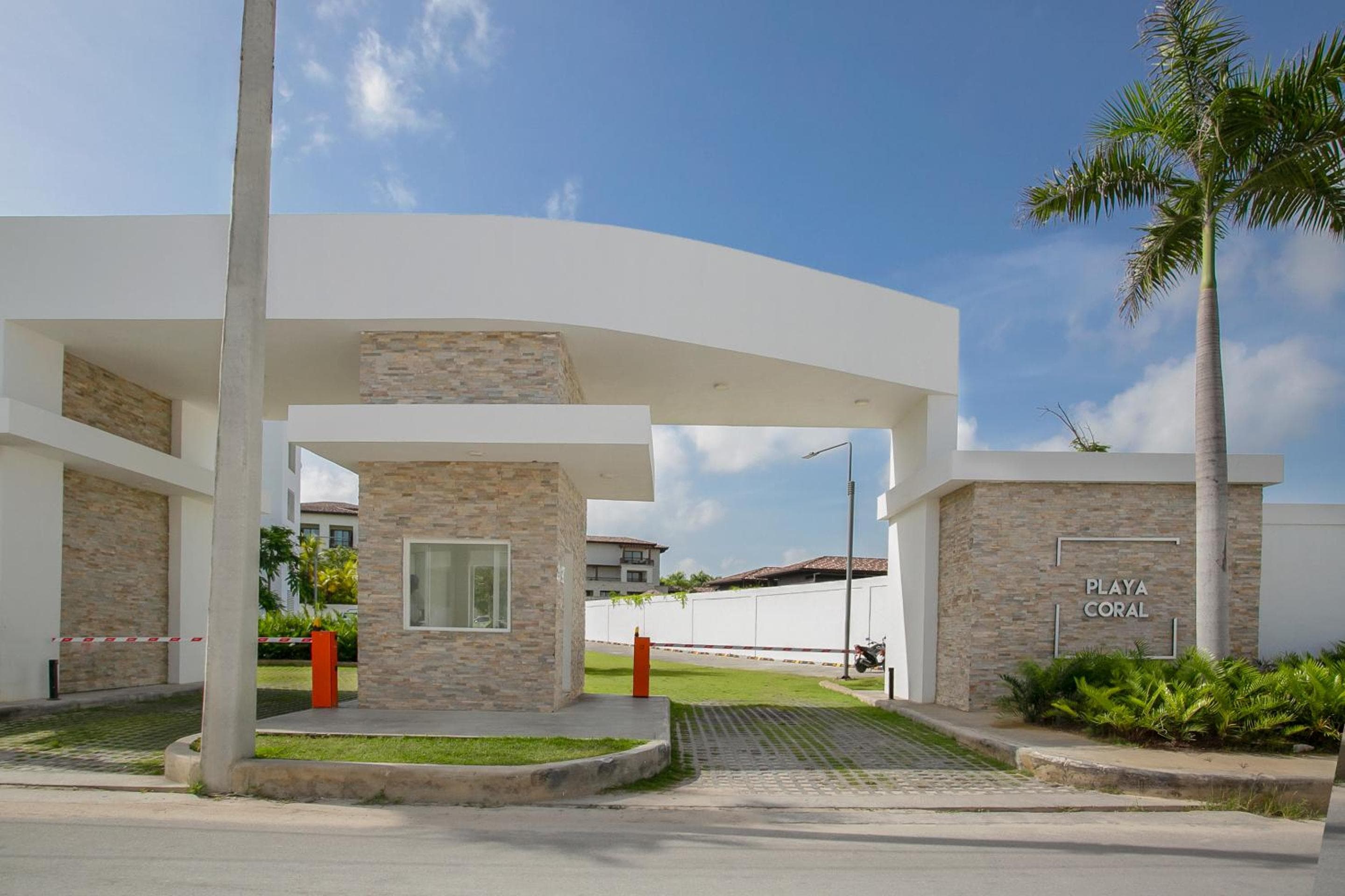Ziel Jelly / Playa Coral Condo — 17