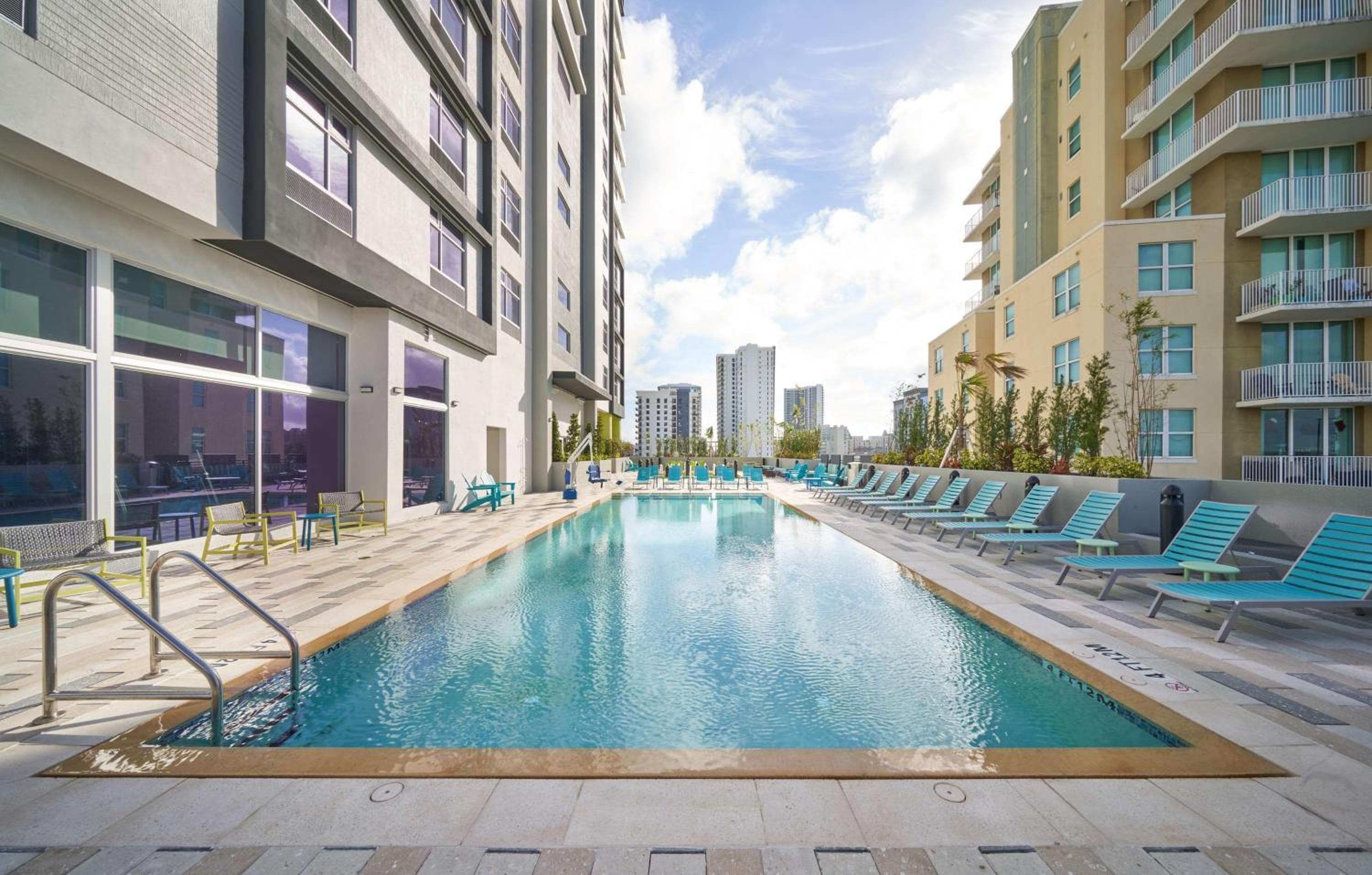 Tru By Hilton Fort Lauderdale Downtown-Flagler Village — 12