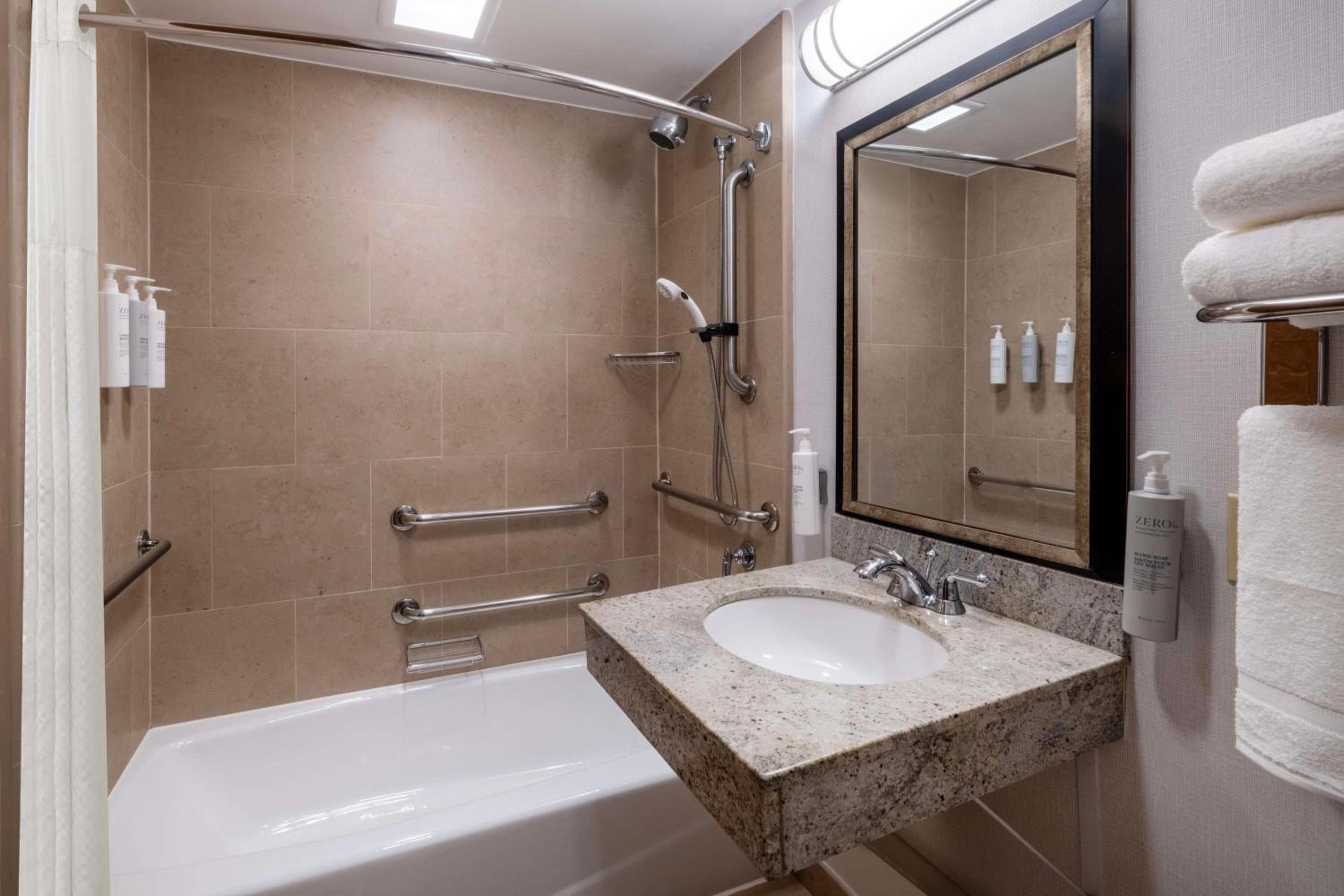Hilton Garden Inn West 35th Street — 22