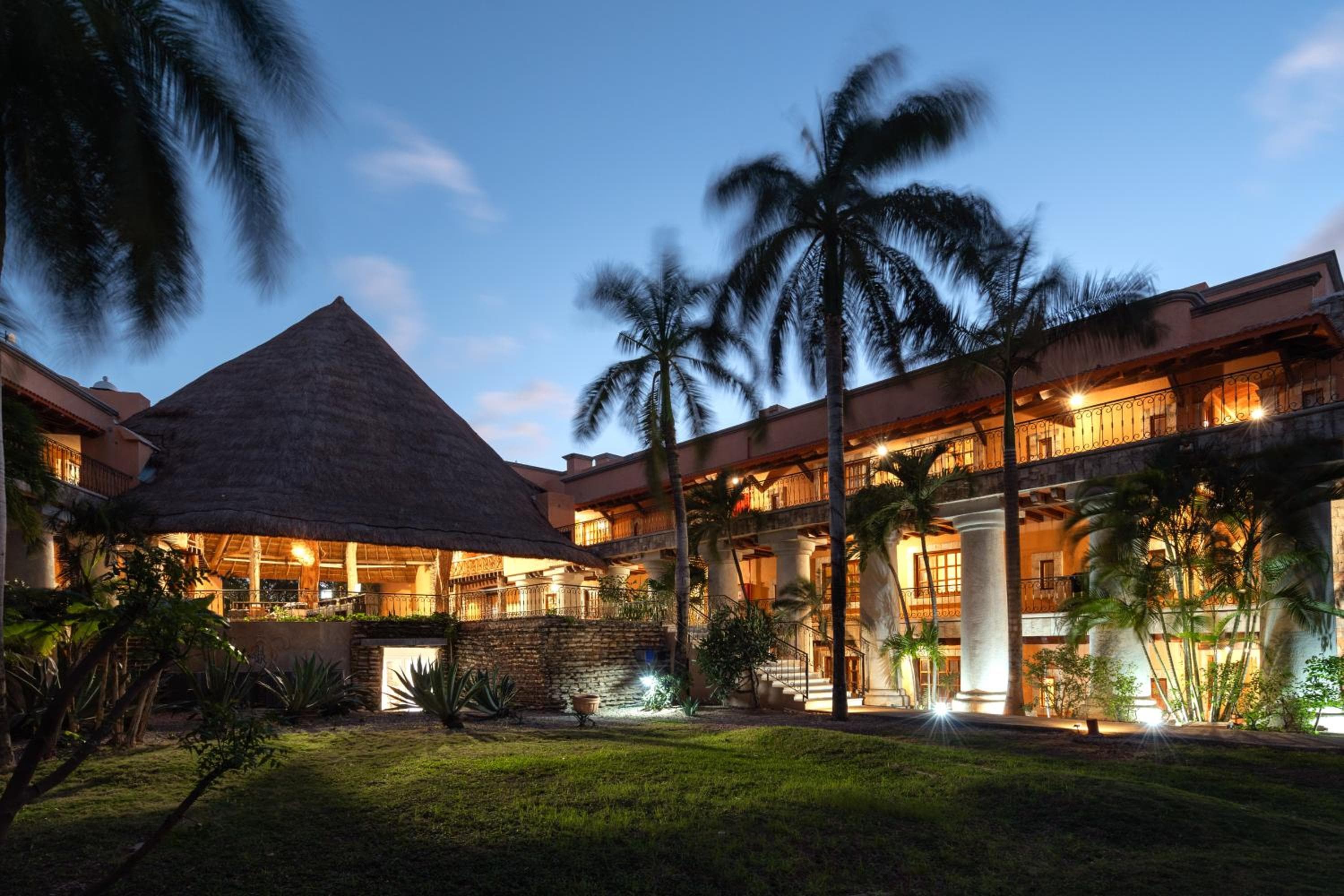 Eurostars Hacienda Vista Real — 3