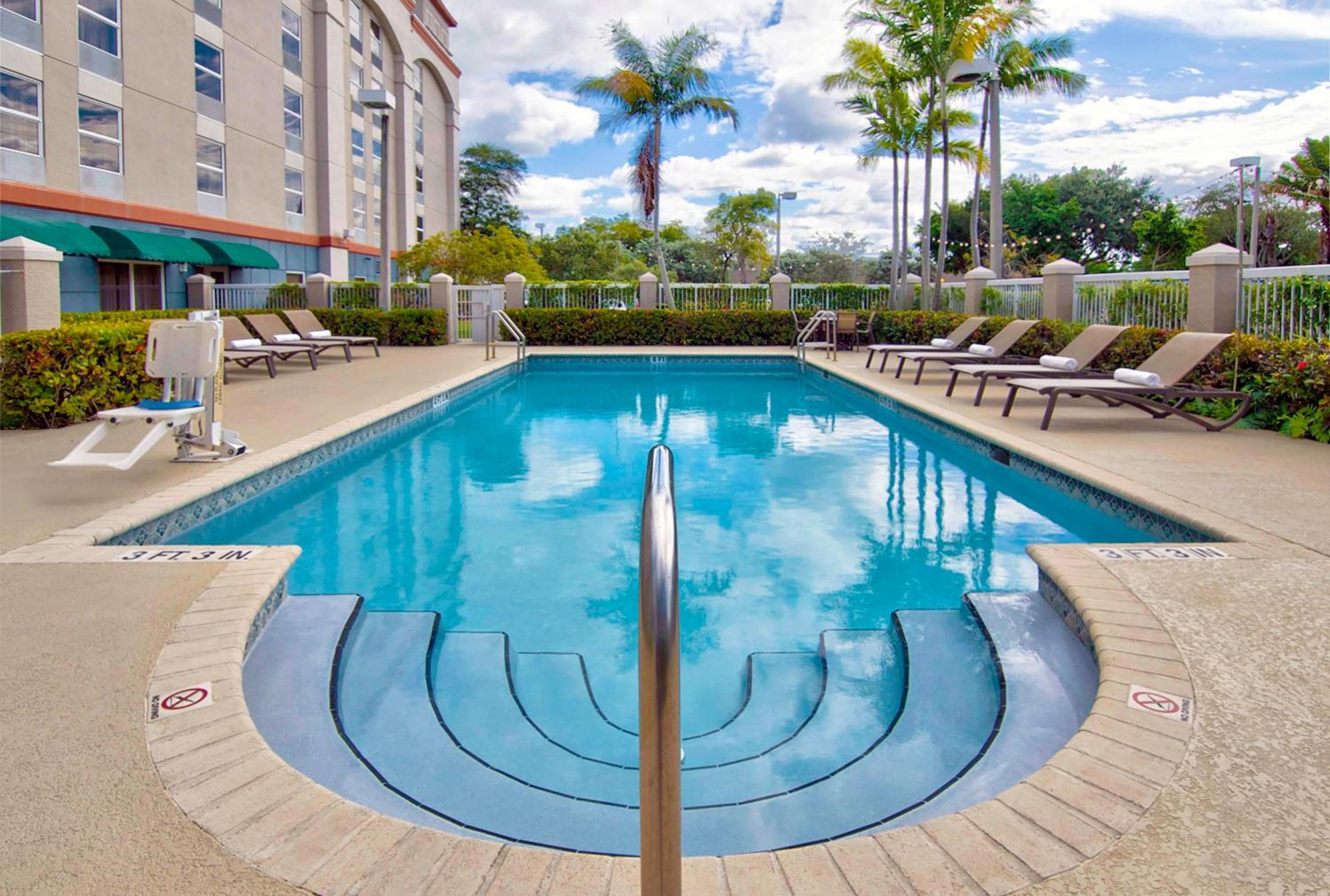 Hampton Inn Ft Lauderdale Aeroporto Nord — 11