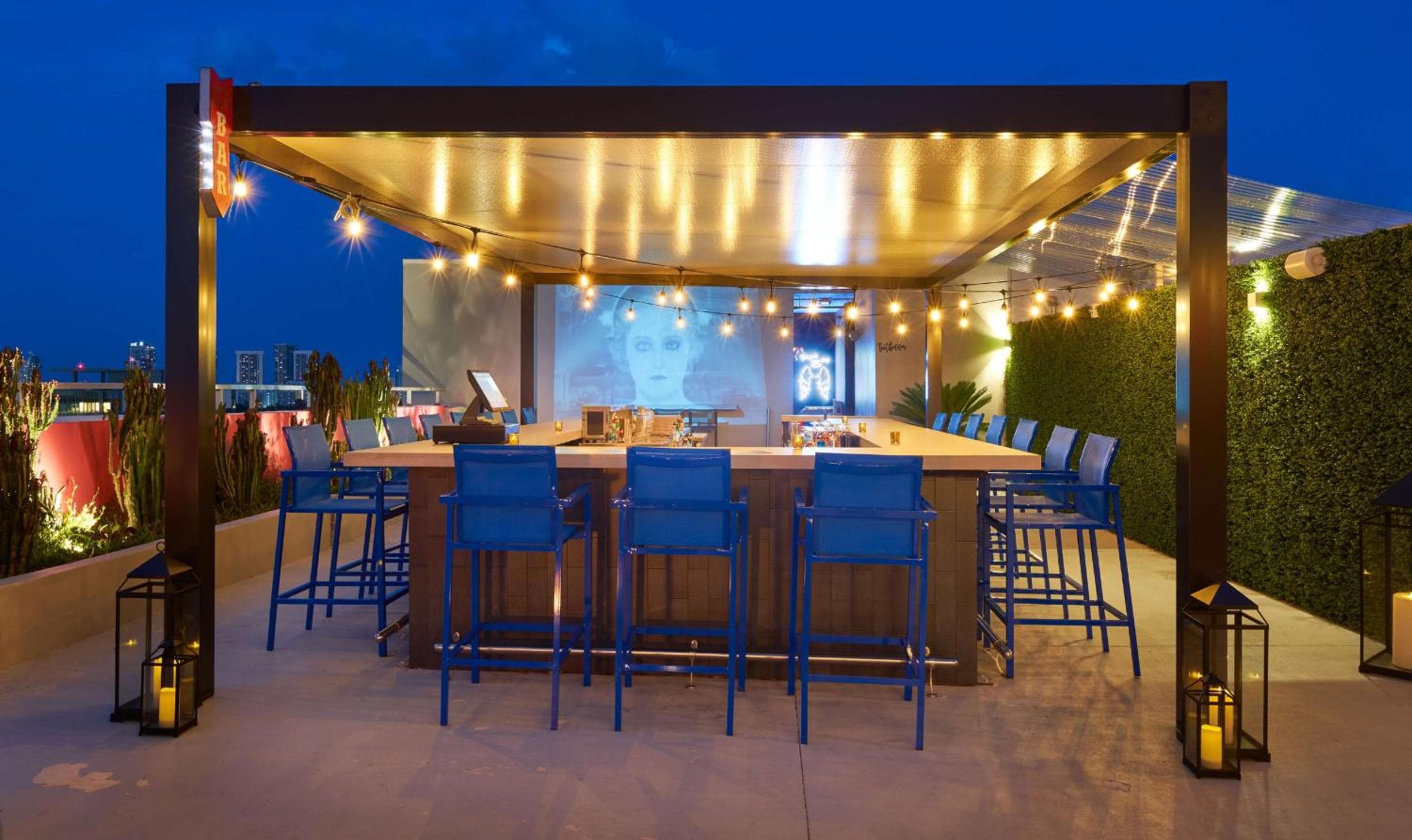 SERENA Hotel Aventura Miami, Tapestry Collection by Hilton — 4