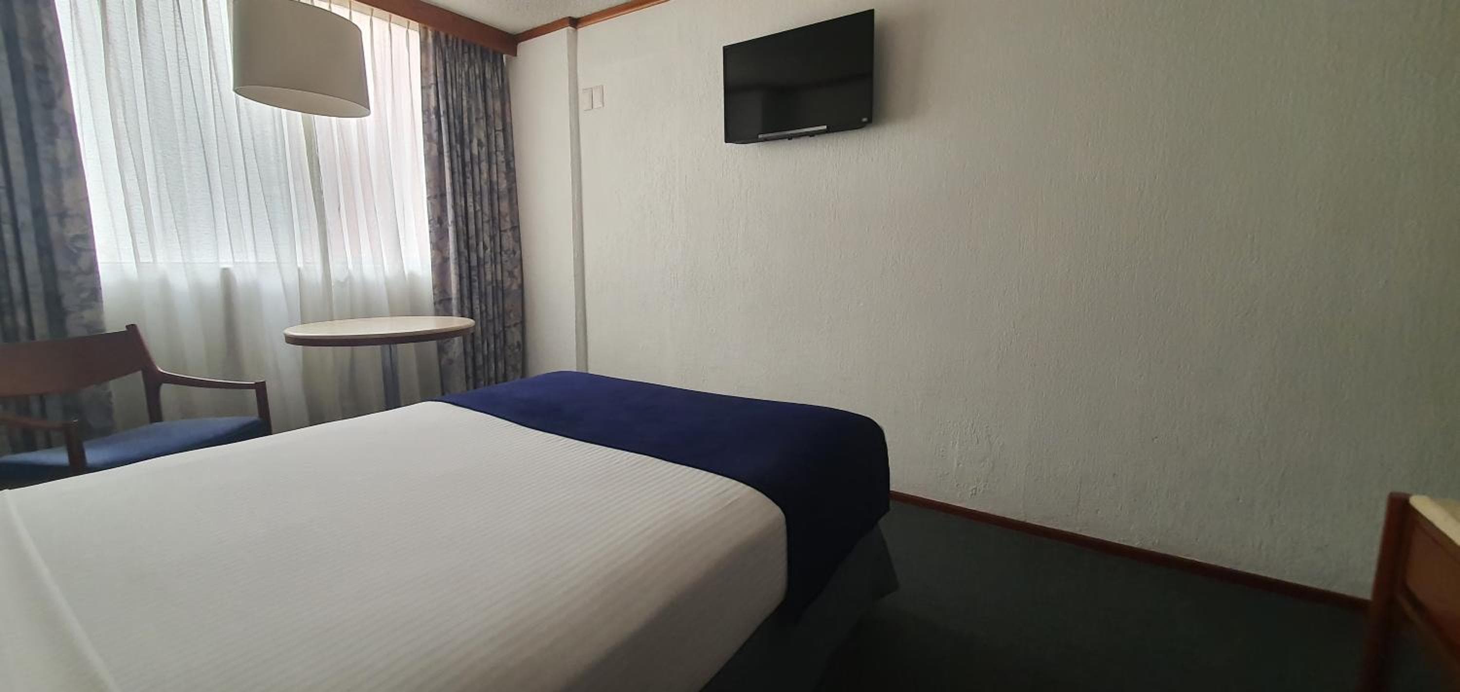Hotel Bristol — 27