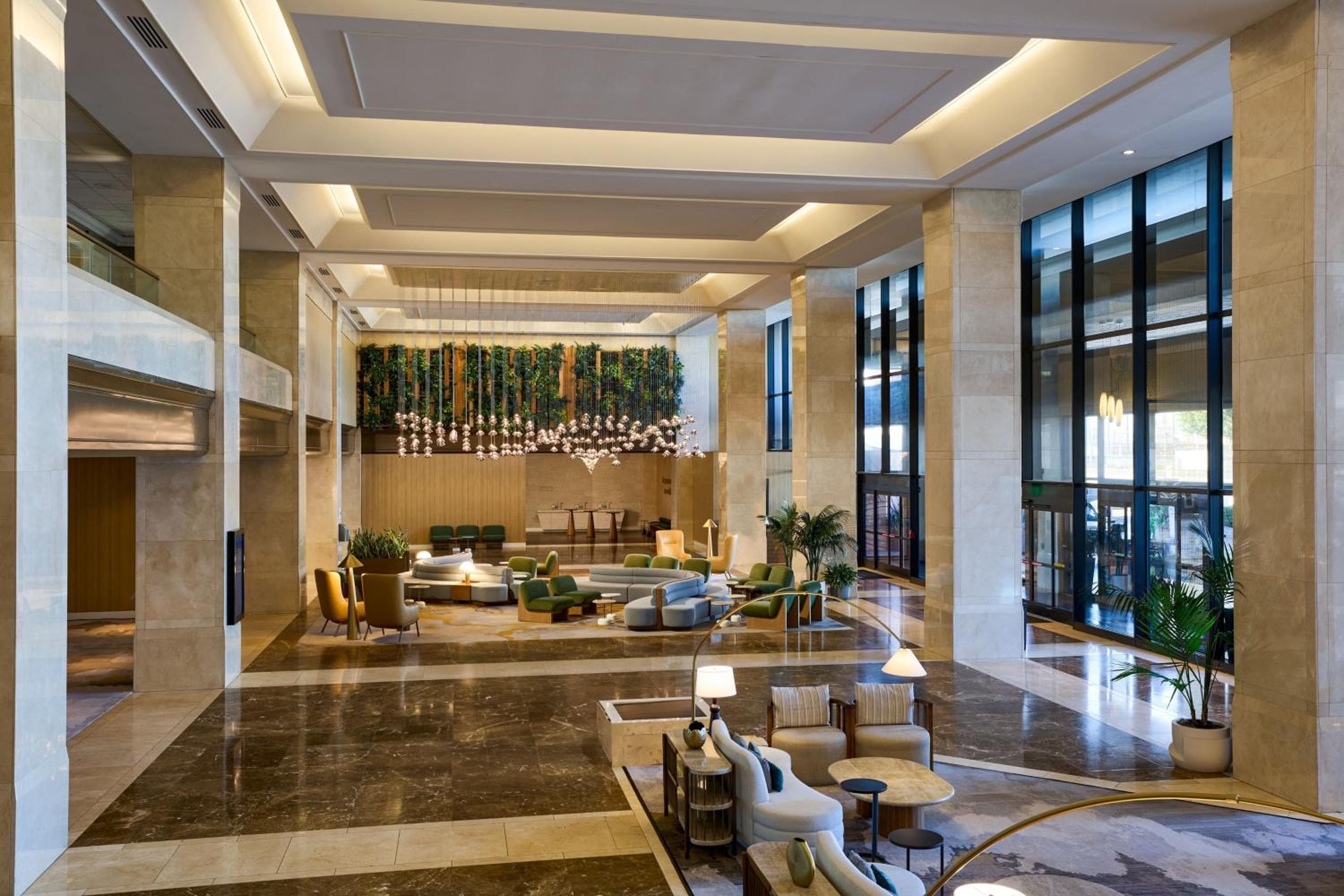 Das Westin Los Angeles Airport — 17