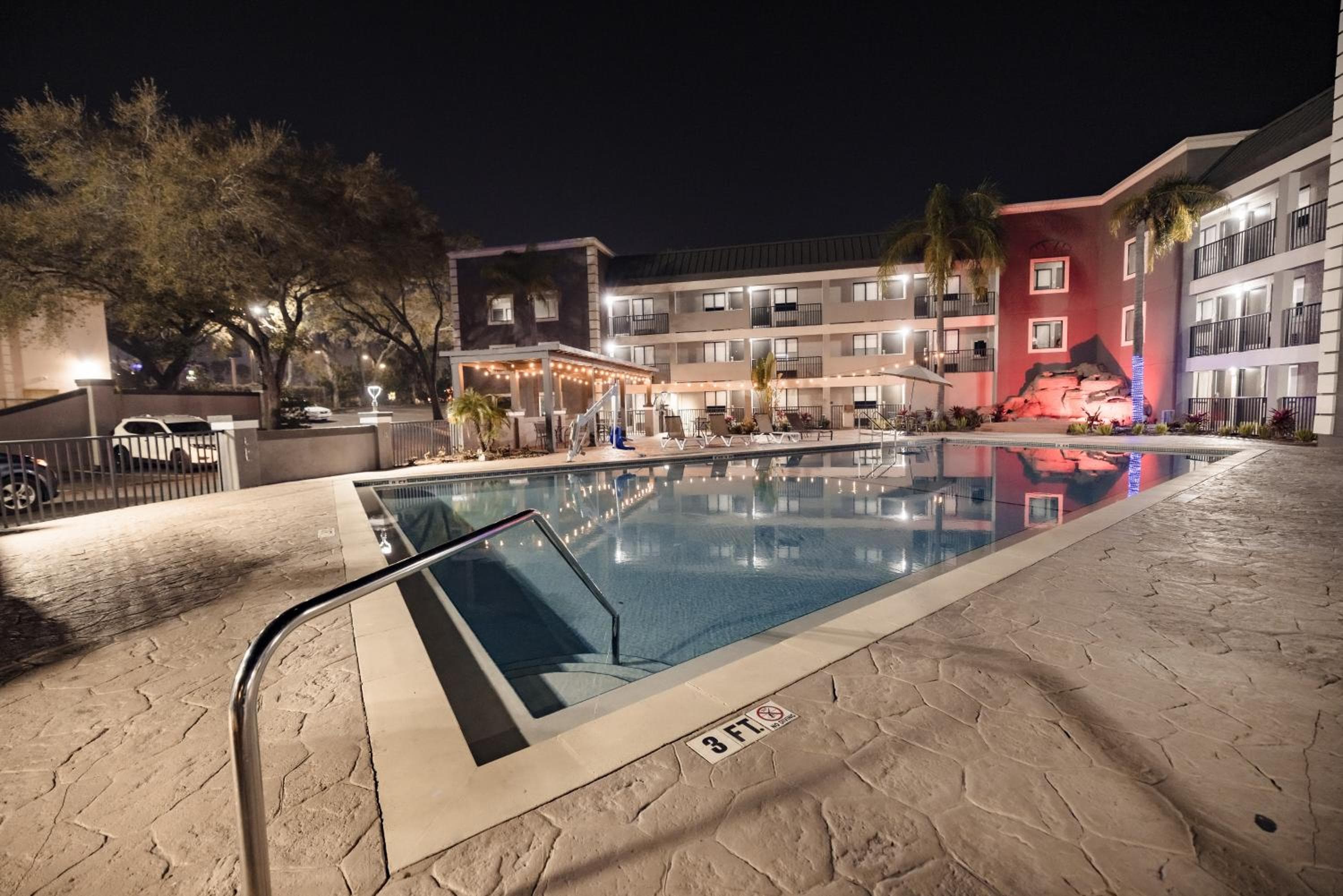 La Quinta Inn by Wyndham Tampa Near Busch Gardens — 18