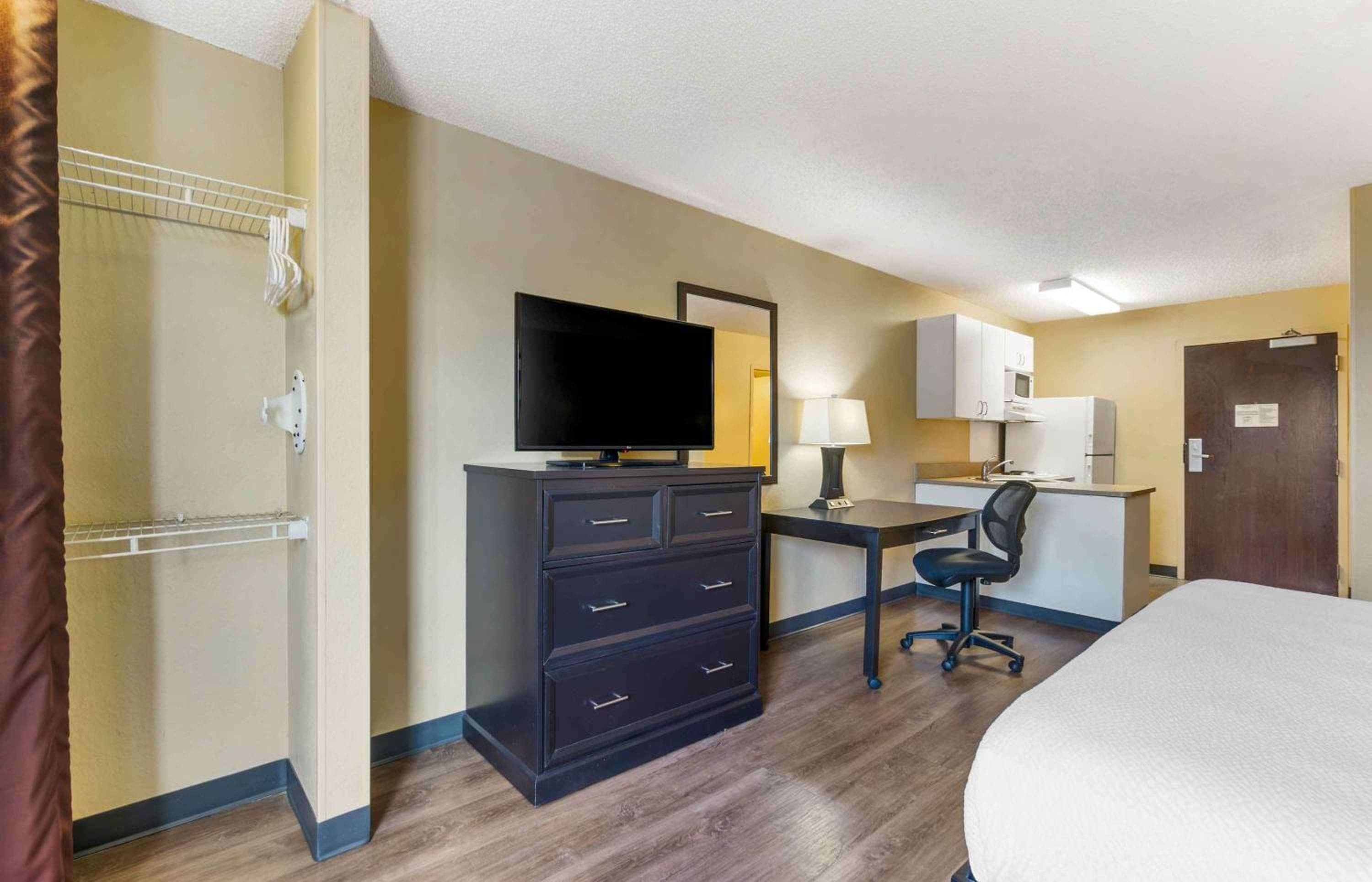 Extended Stay America Select Suites - Tampa - Nord - USF - Attraktionen — 16