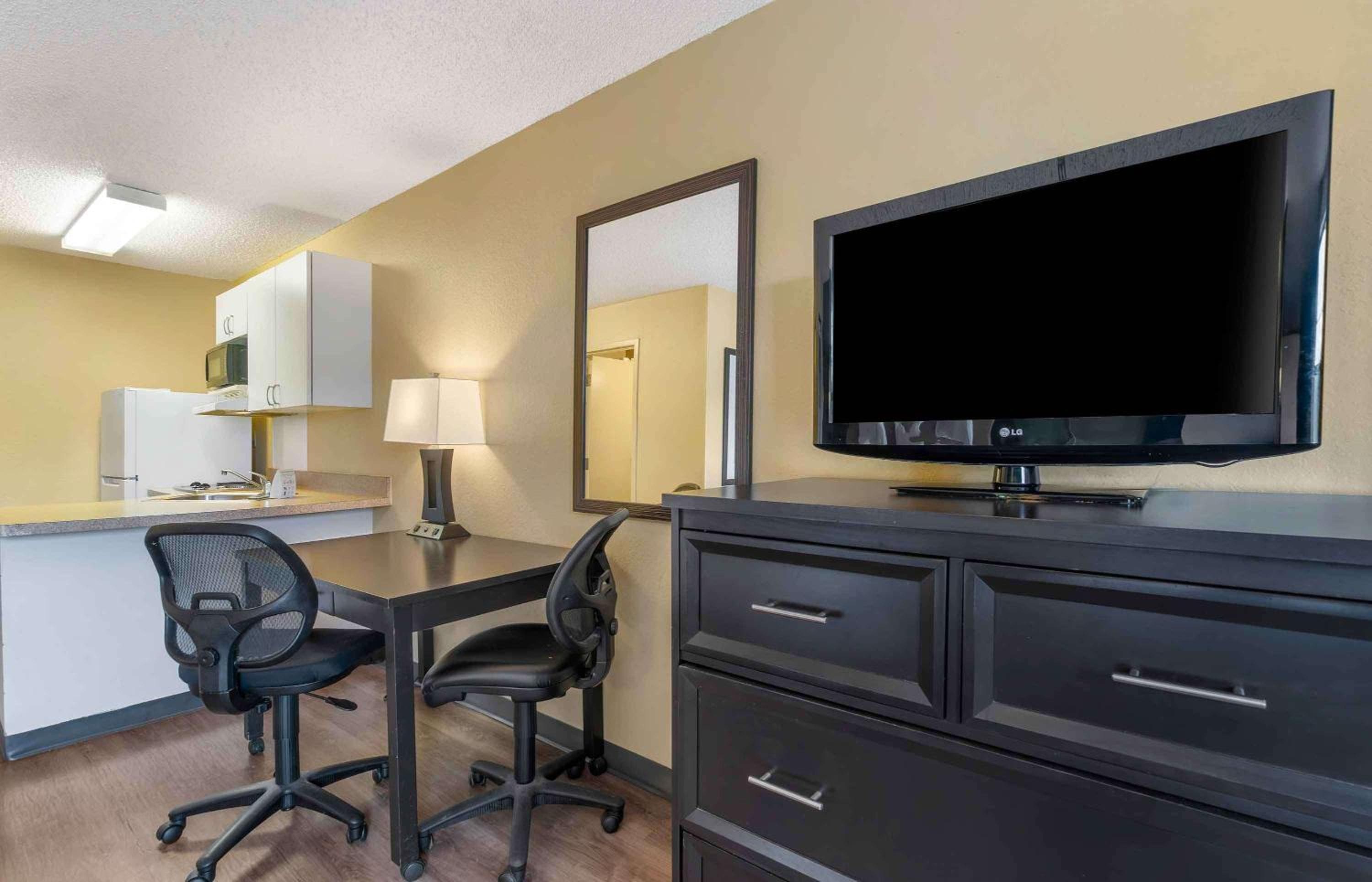 Extended Stay America Select Suites - Tampa - Nord - USF - Attraktionen — 20