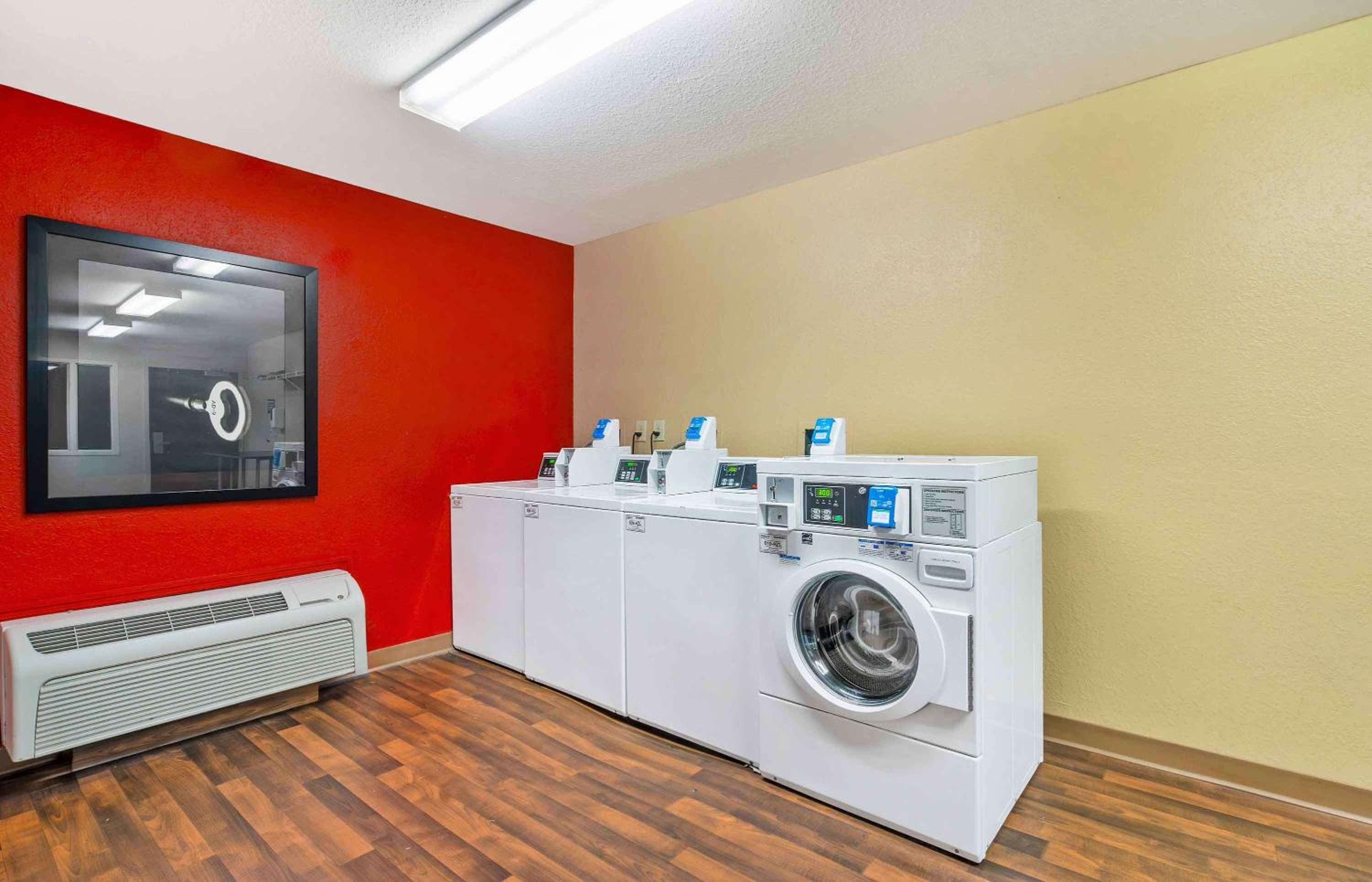 Extended Stay America Select Suites - Tampa - Nord - USF - Attraktionen — 27
