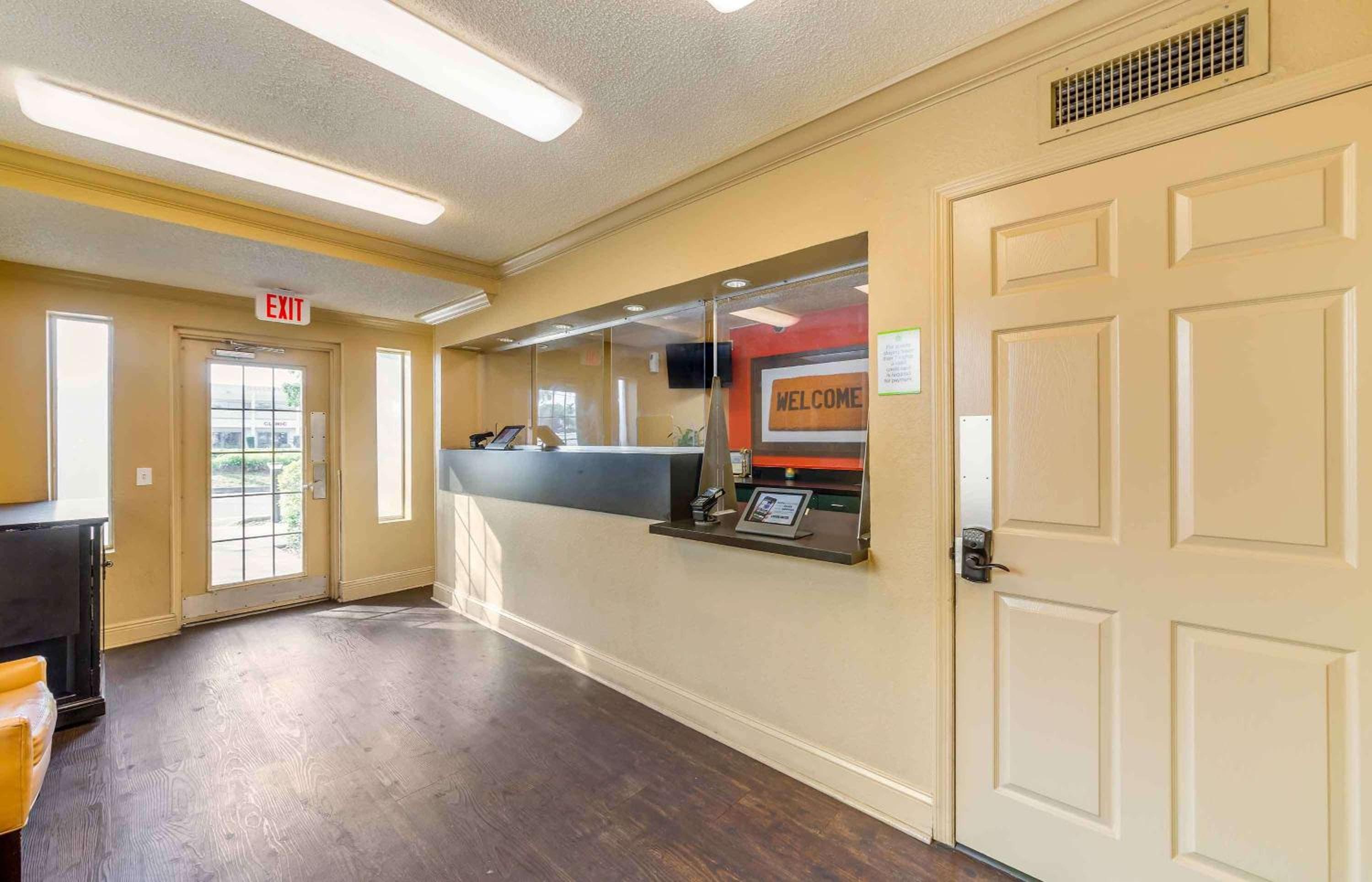 Extended Stay America Suites - Fort Lauderdale - Tamarac — 2