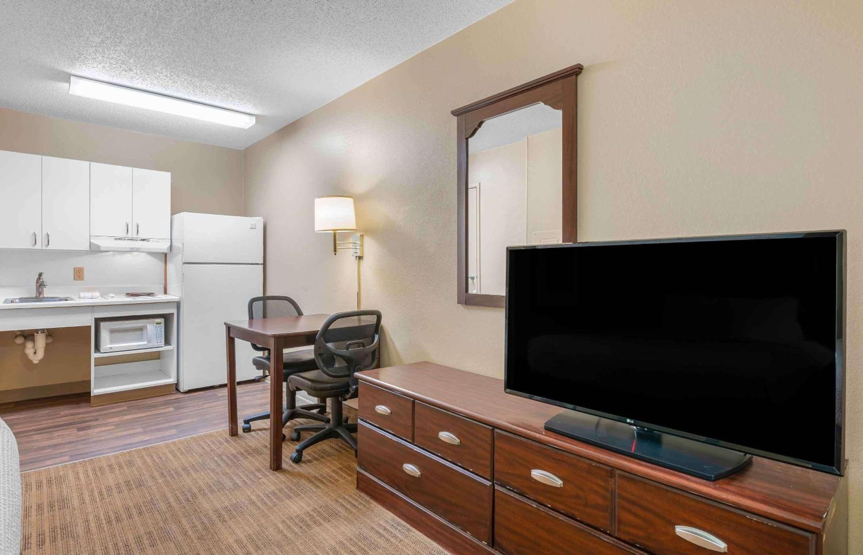 Extended Stay America Suites - Fort Lauderdale - Tamarac — 8