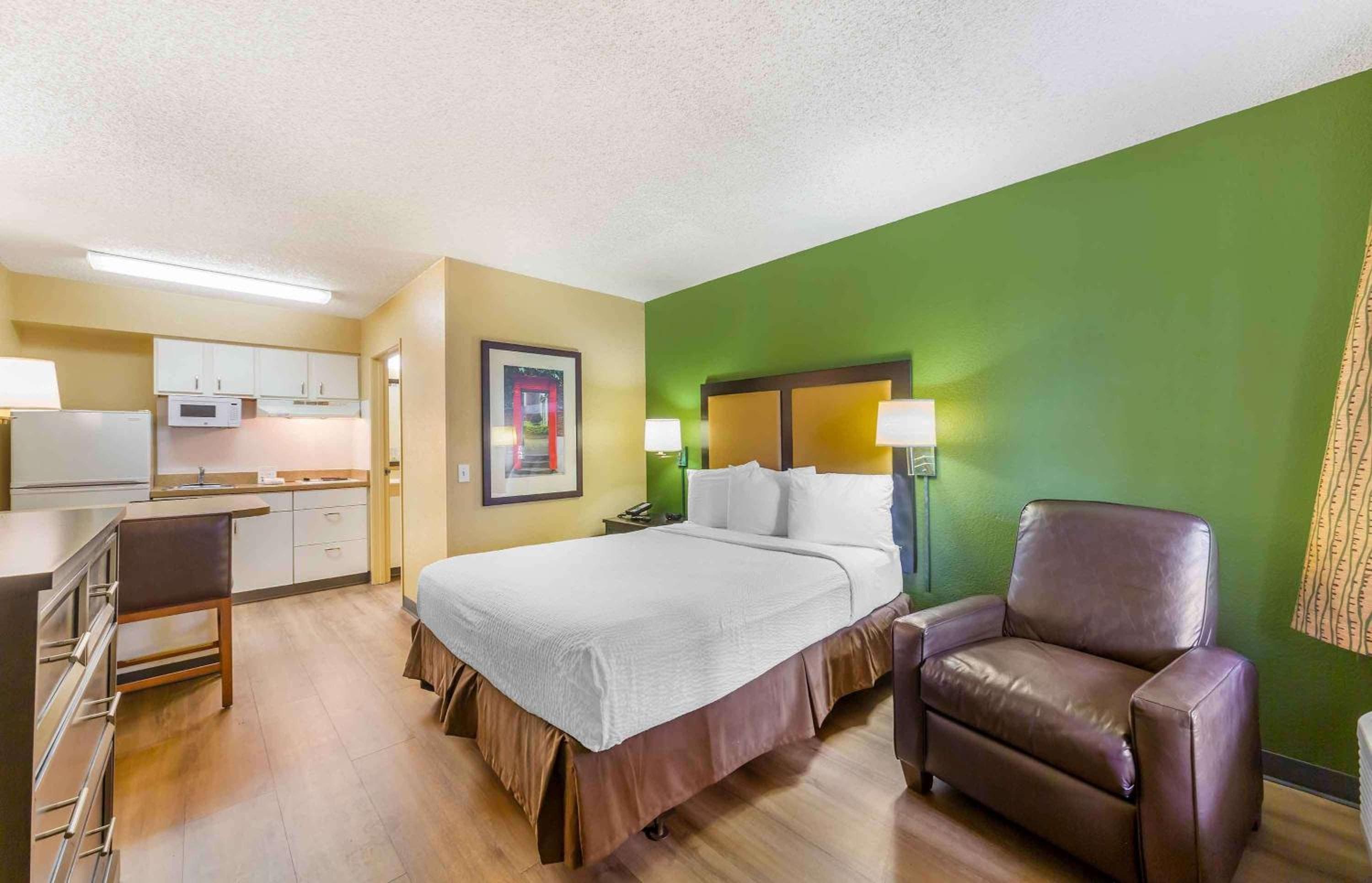 Extended Stay America Suites - Fort Lauderdale - Tamarac — 9