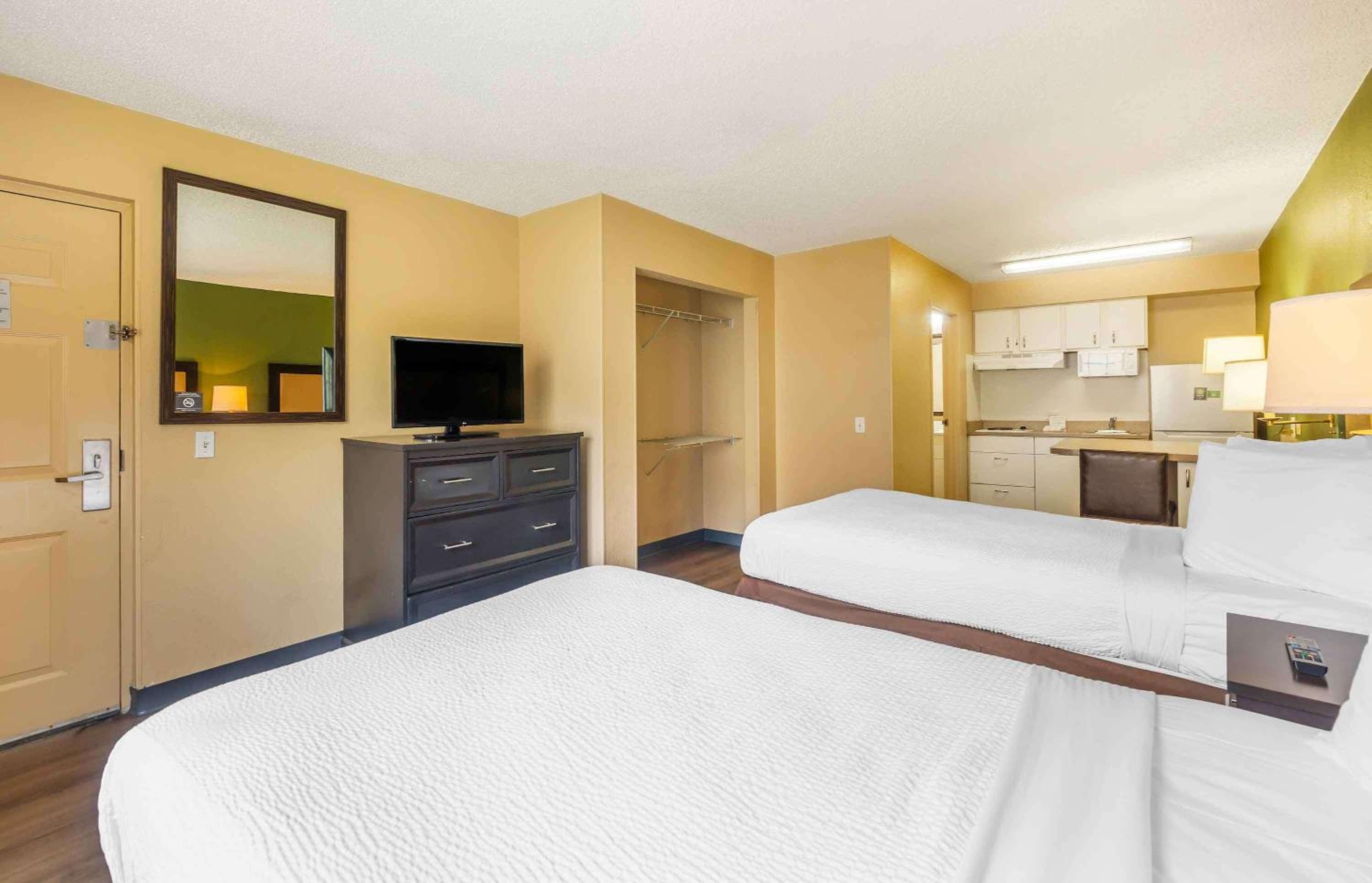 Extended Stay America Suites - Fort Lauderdale - Tamarac — 15
