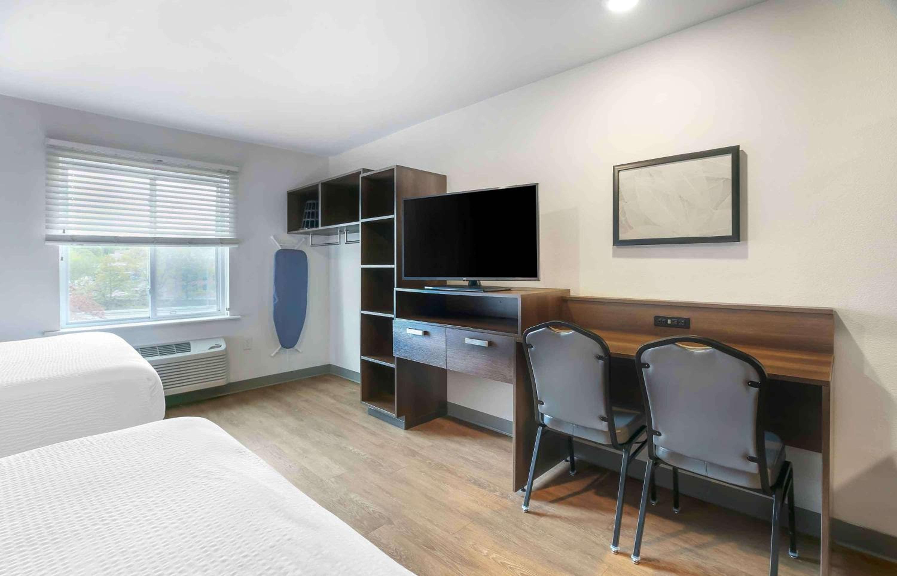 Extended Stay America Suites - Tampa - Brandon - Este — 16