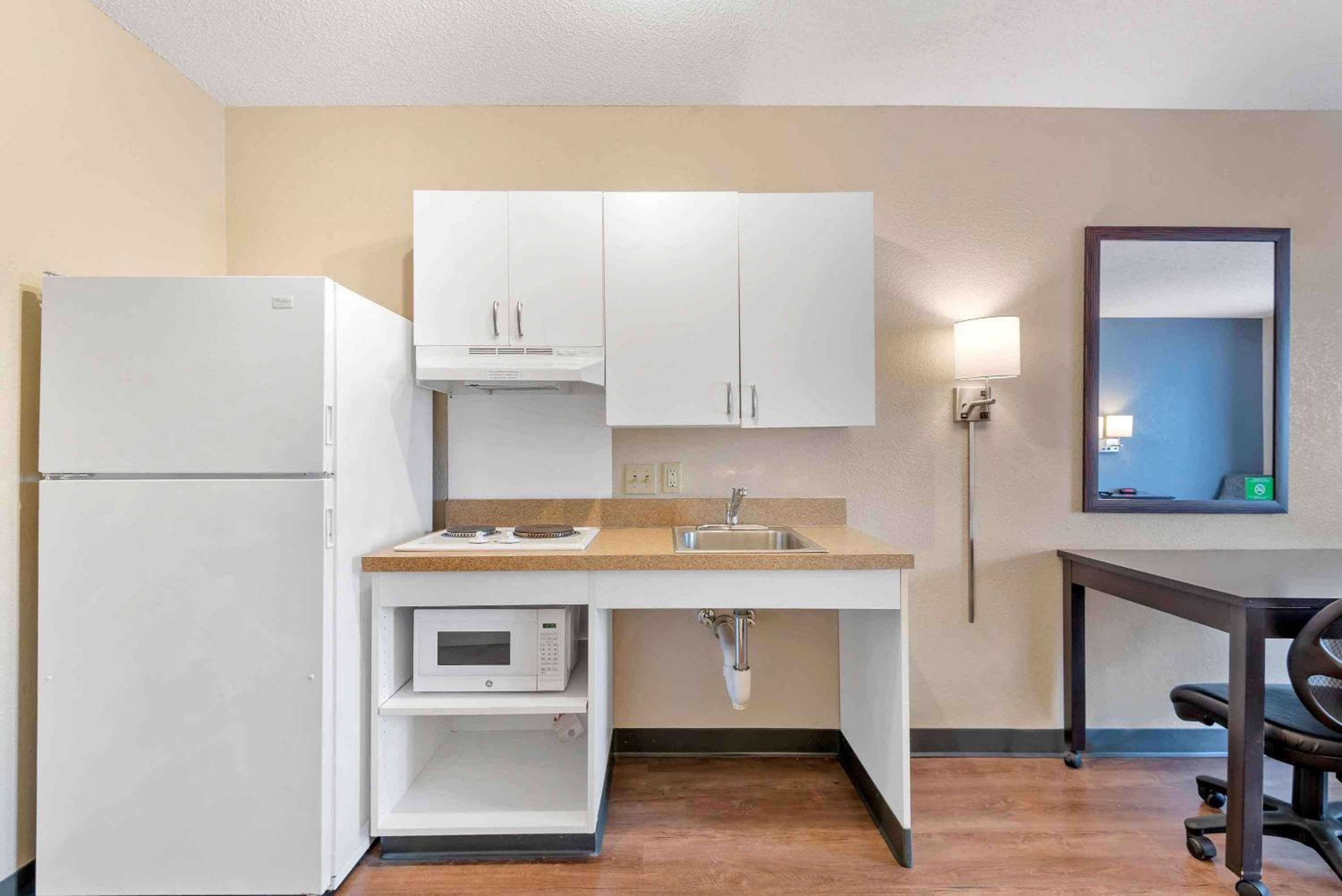 Soggiorno prolungato America Premier Suites - Tampa - Fiera - Casinò — 30