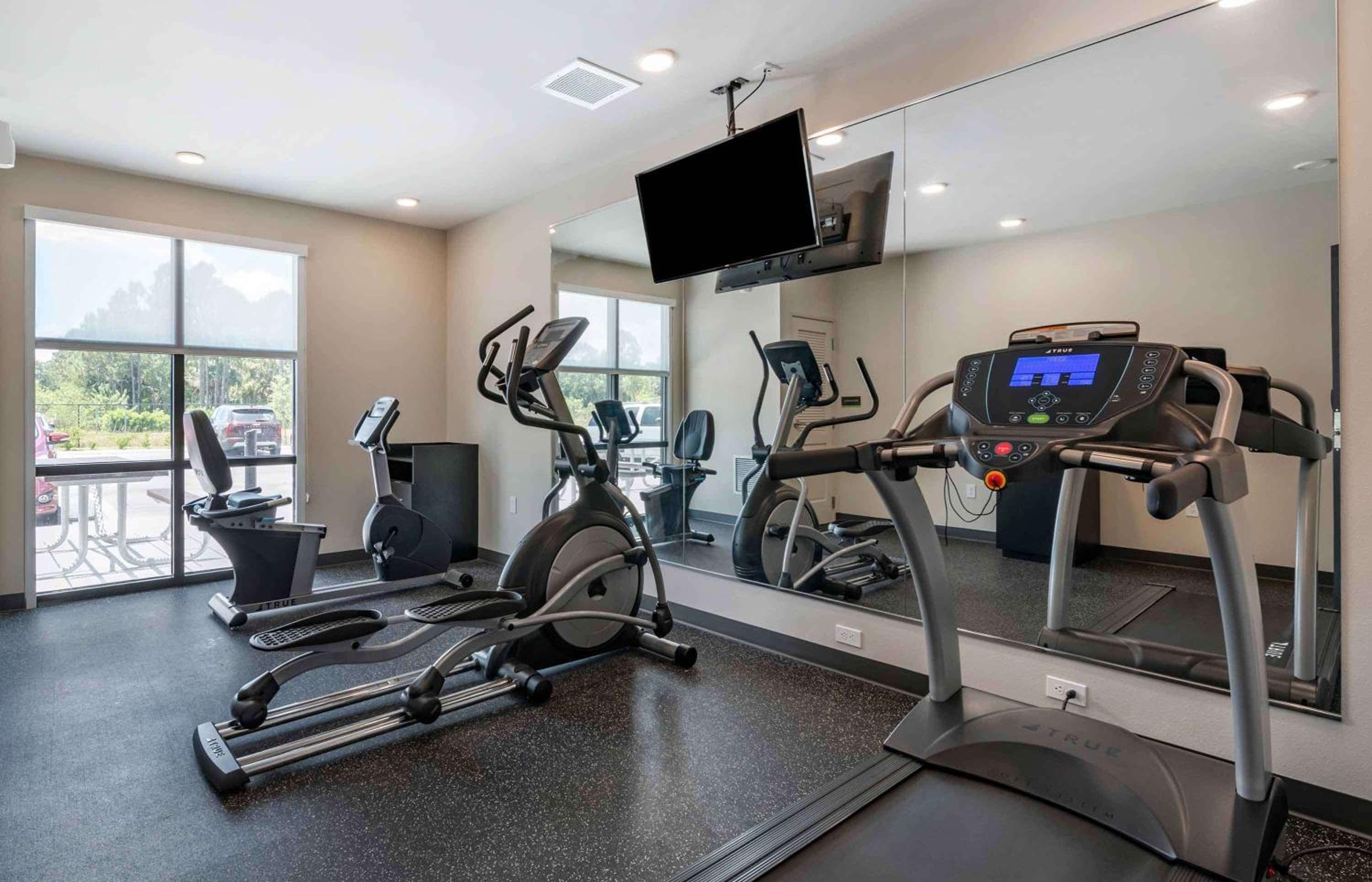 Extended Stay America Premier Suites - Tampa - Fairgrounds - Casino — 25