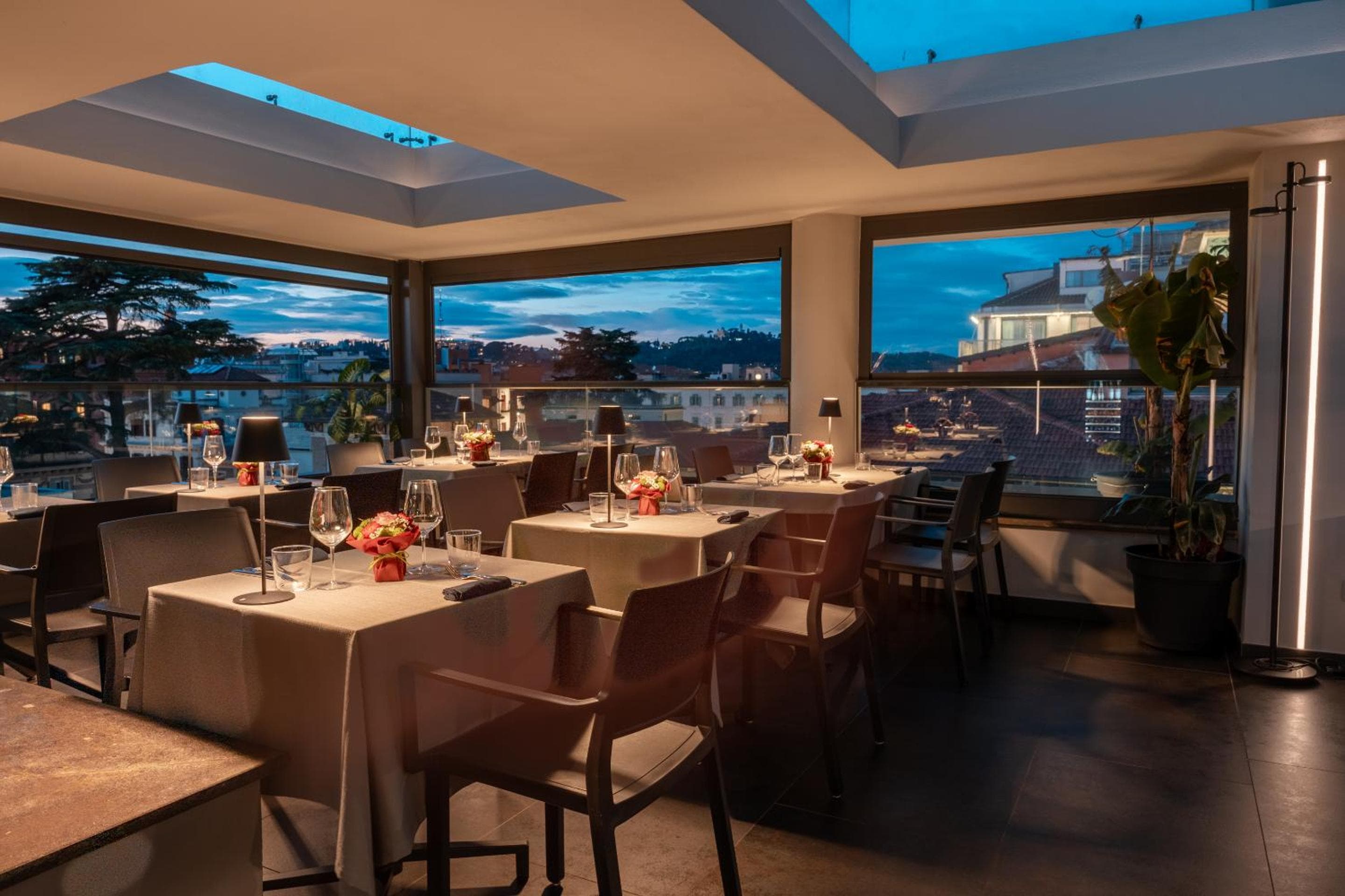 Twentyone Hotel — 28