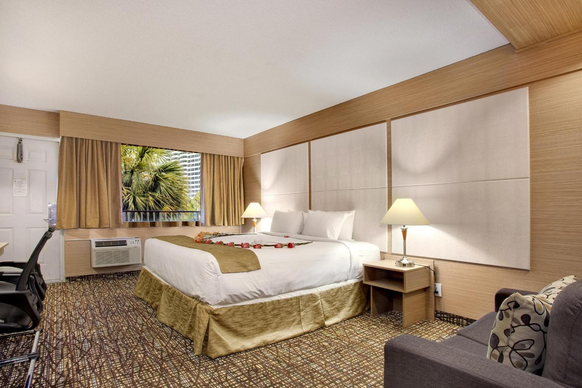 Ocean Beach Palace — 5