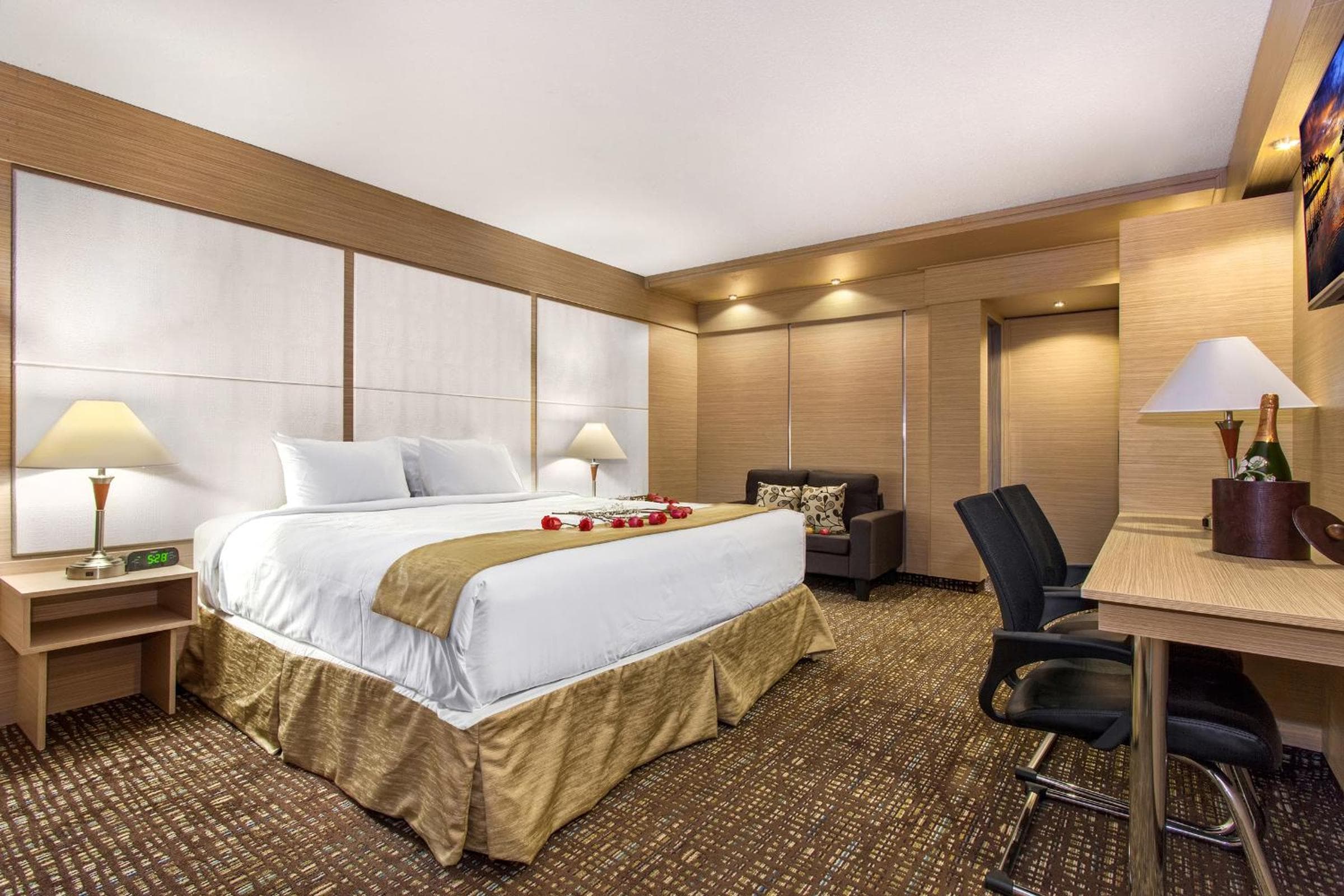 Ocean Beach Palace — 15