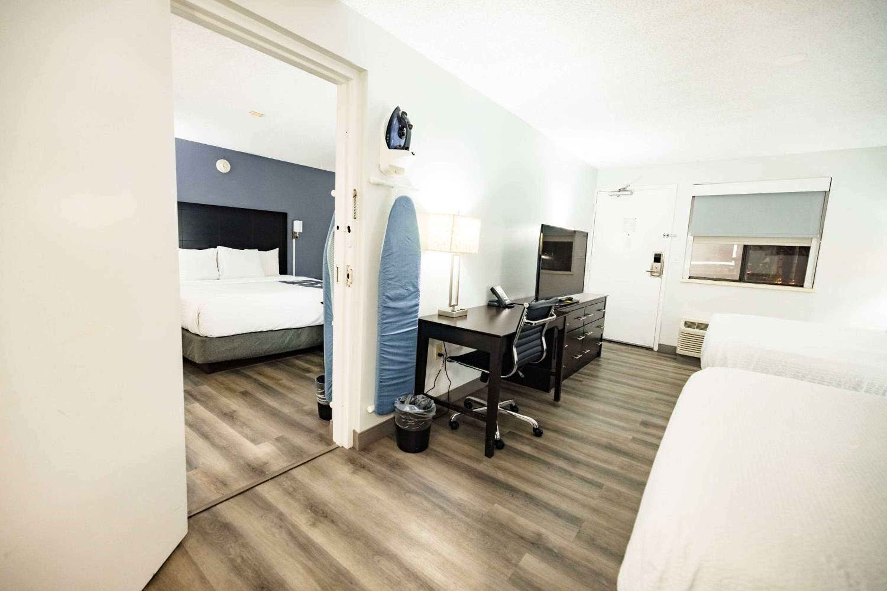 La Quinta Inn by Wyndham Tampa cerca de Busch Gardens — 28