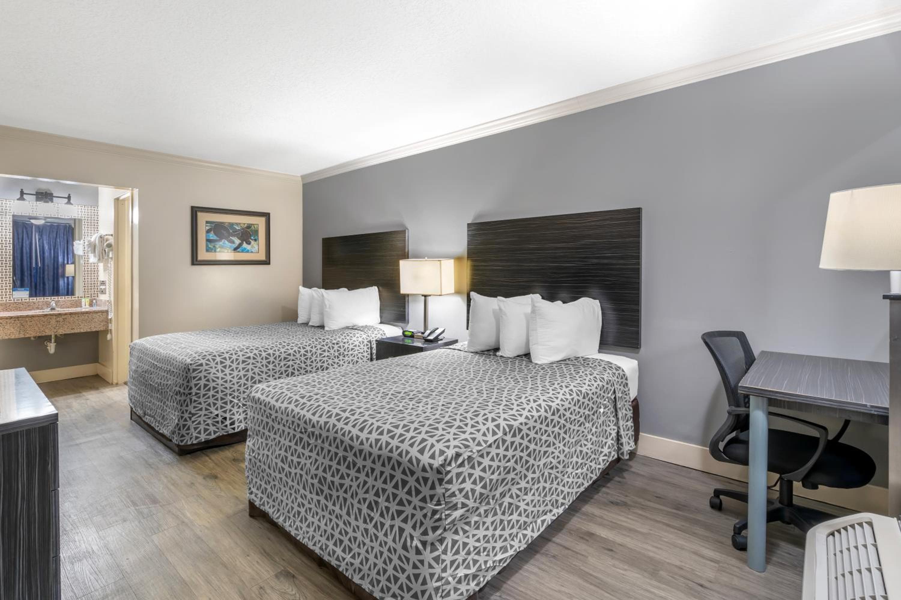 Econo Lodge International Drive — 19