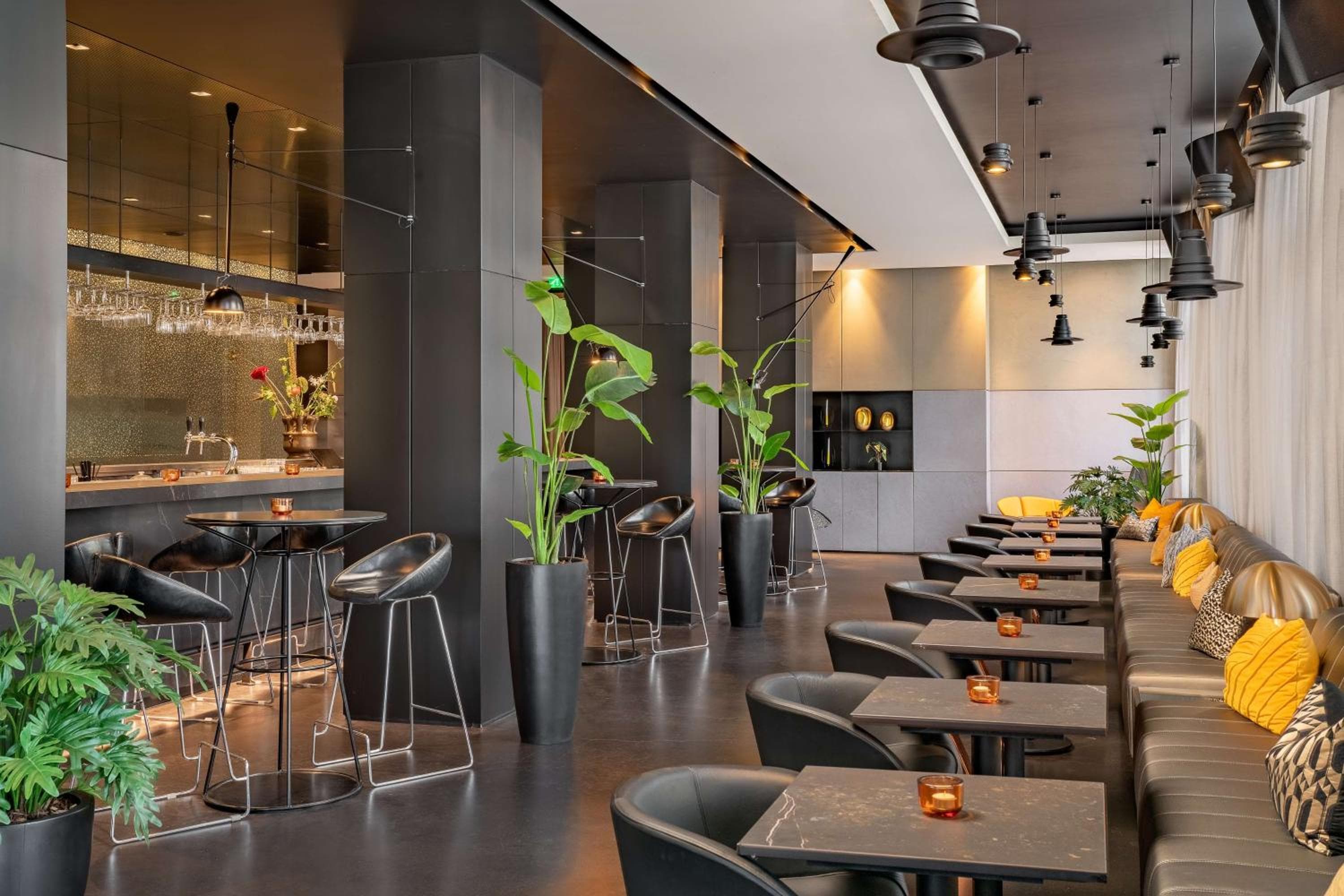 art'otel amsterdam, realizzato da Radisson Hotels — 7
