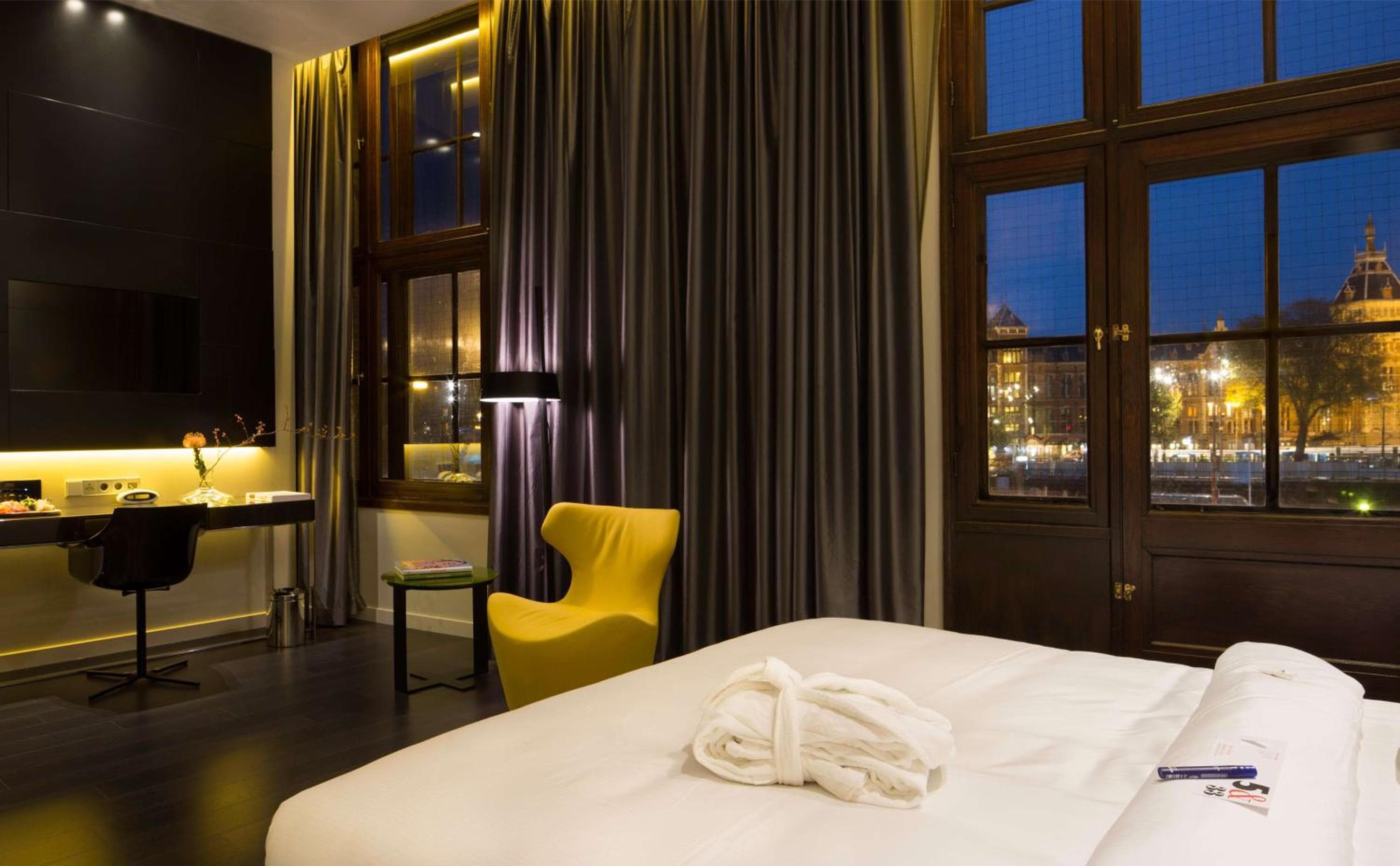 art'otel amsterdam, realizzato da Radisson Hotels — 13