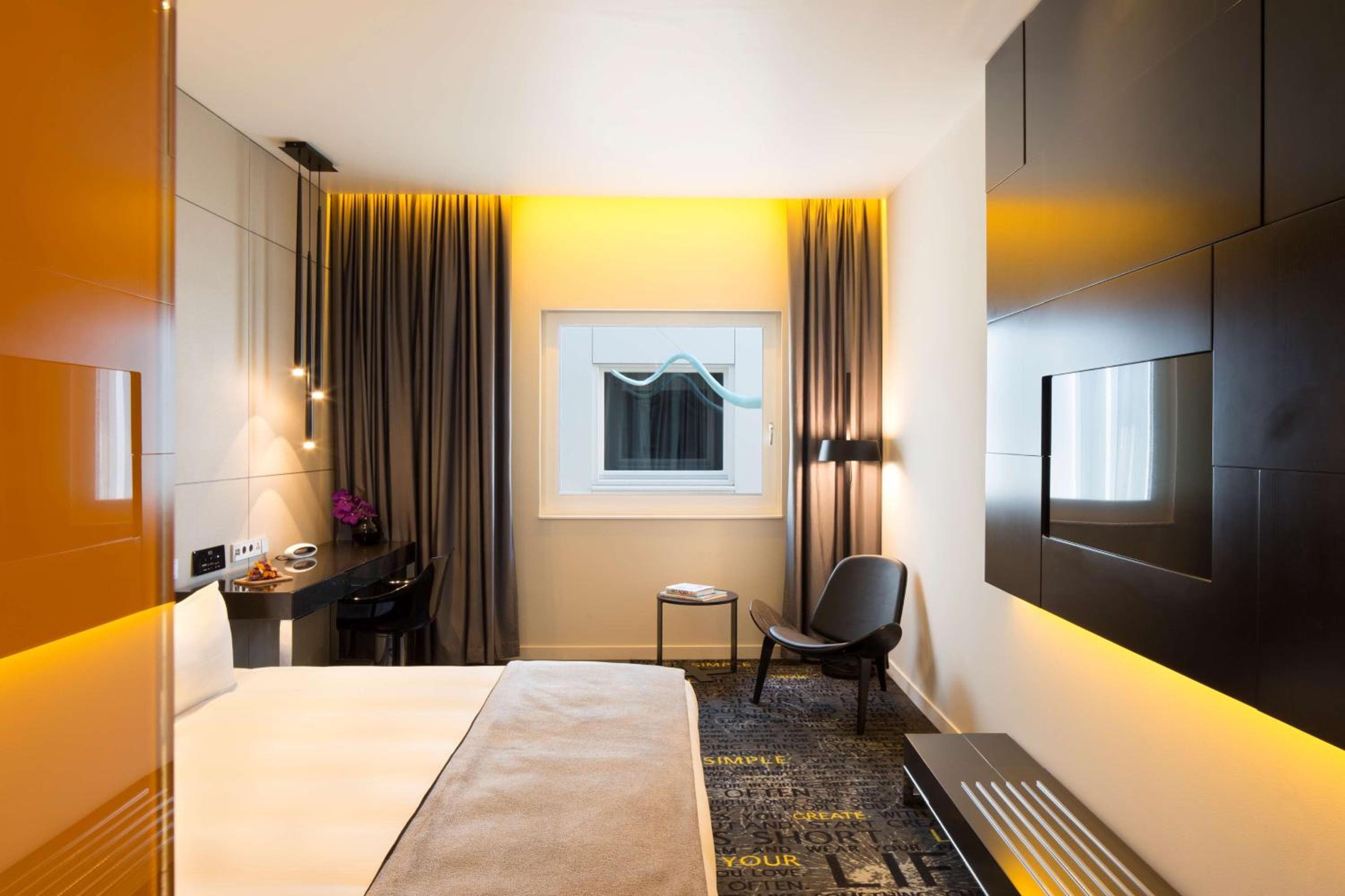 art'otel amsterdam, realizzato da Radisson Hotels — 28