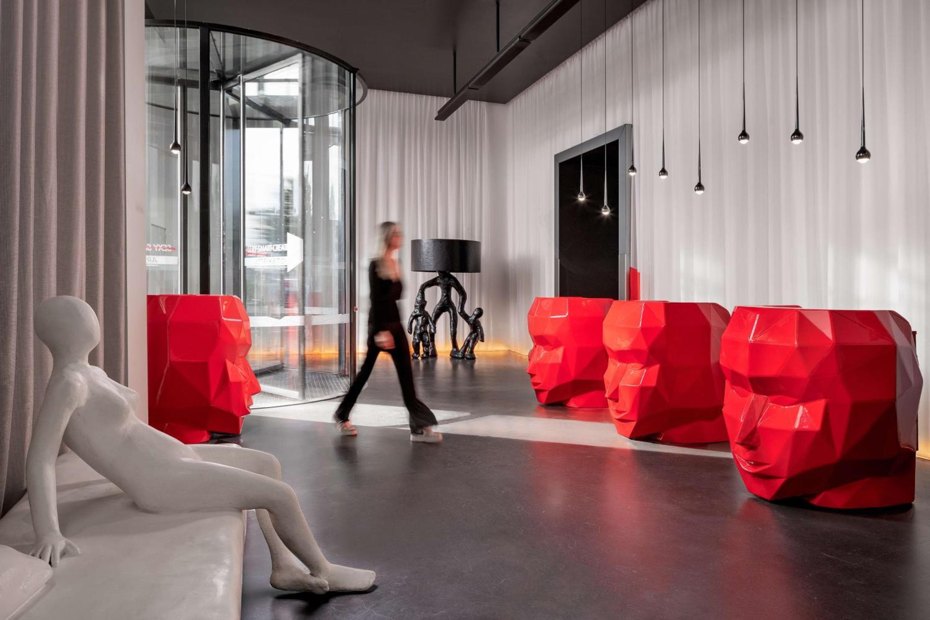 art'otel amsterdam — 16