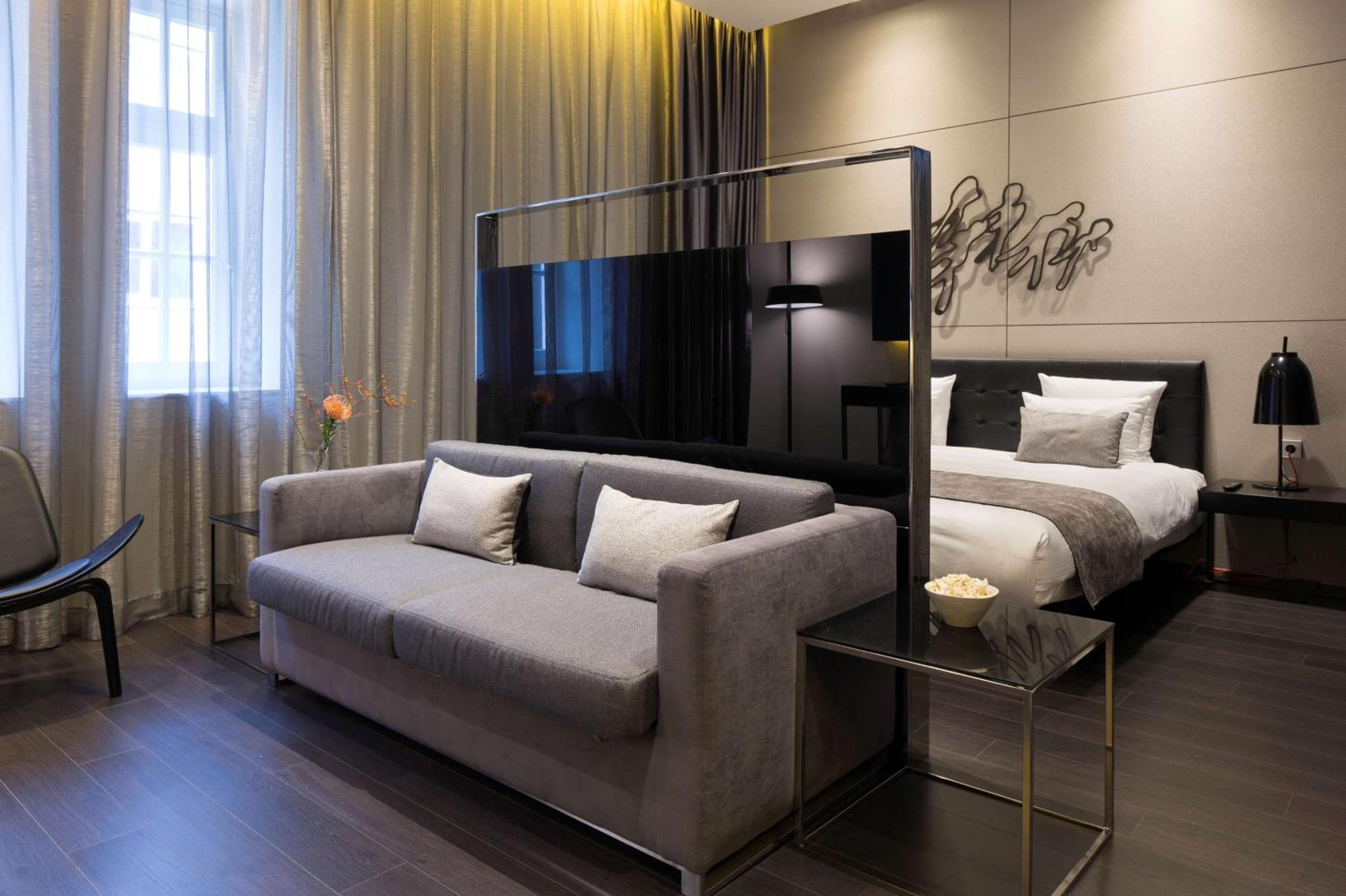 art'otel amsterdam — 26