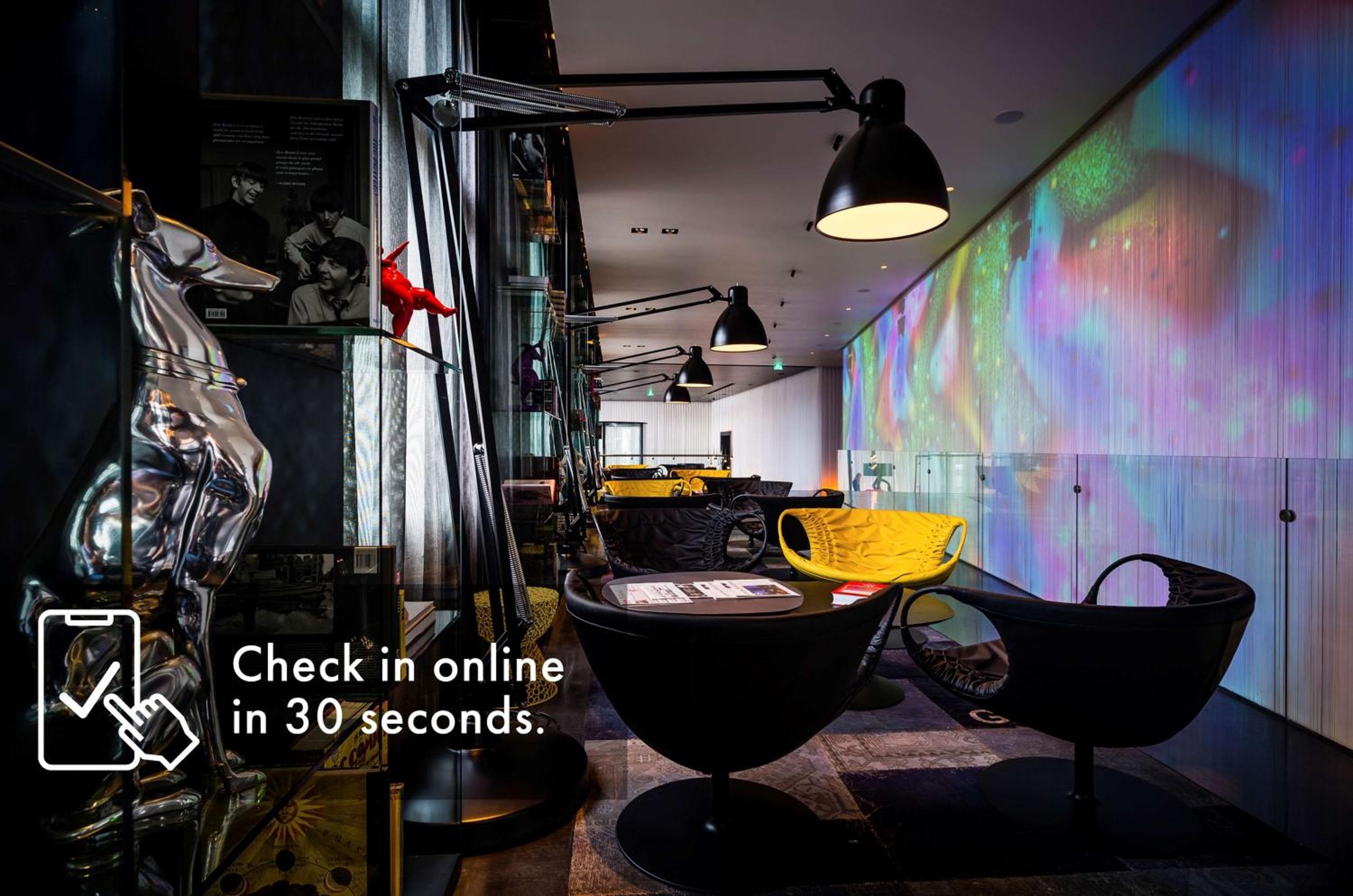 art'otel amsterdam — 19