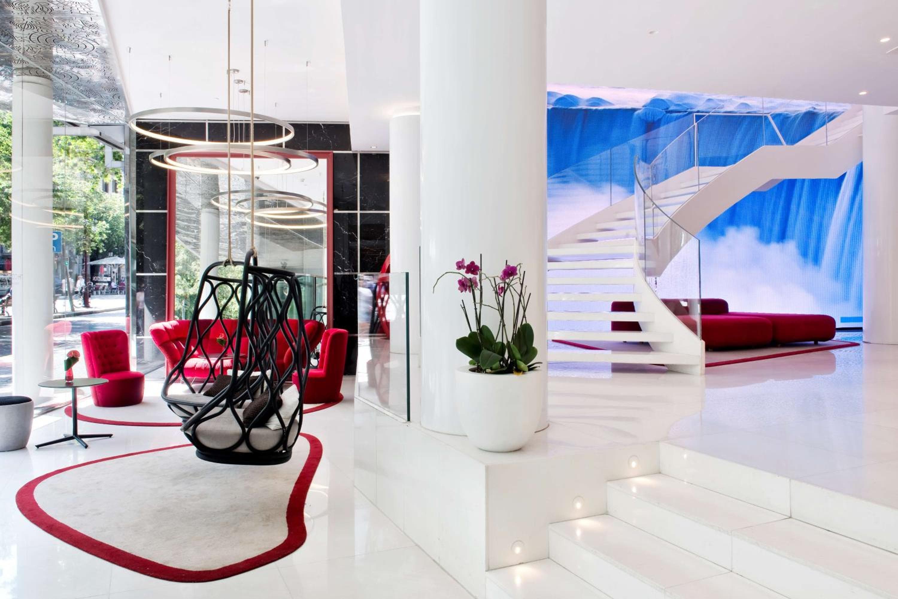 NH Collection Barcellona Gran Hotel Calderon — 13