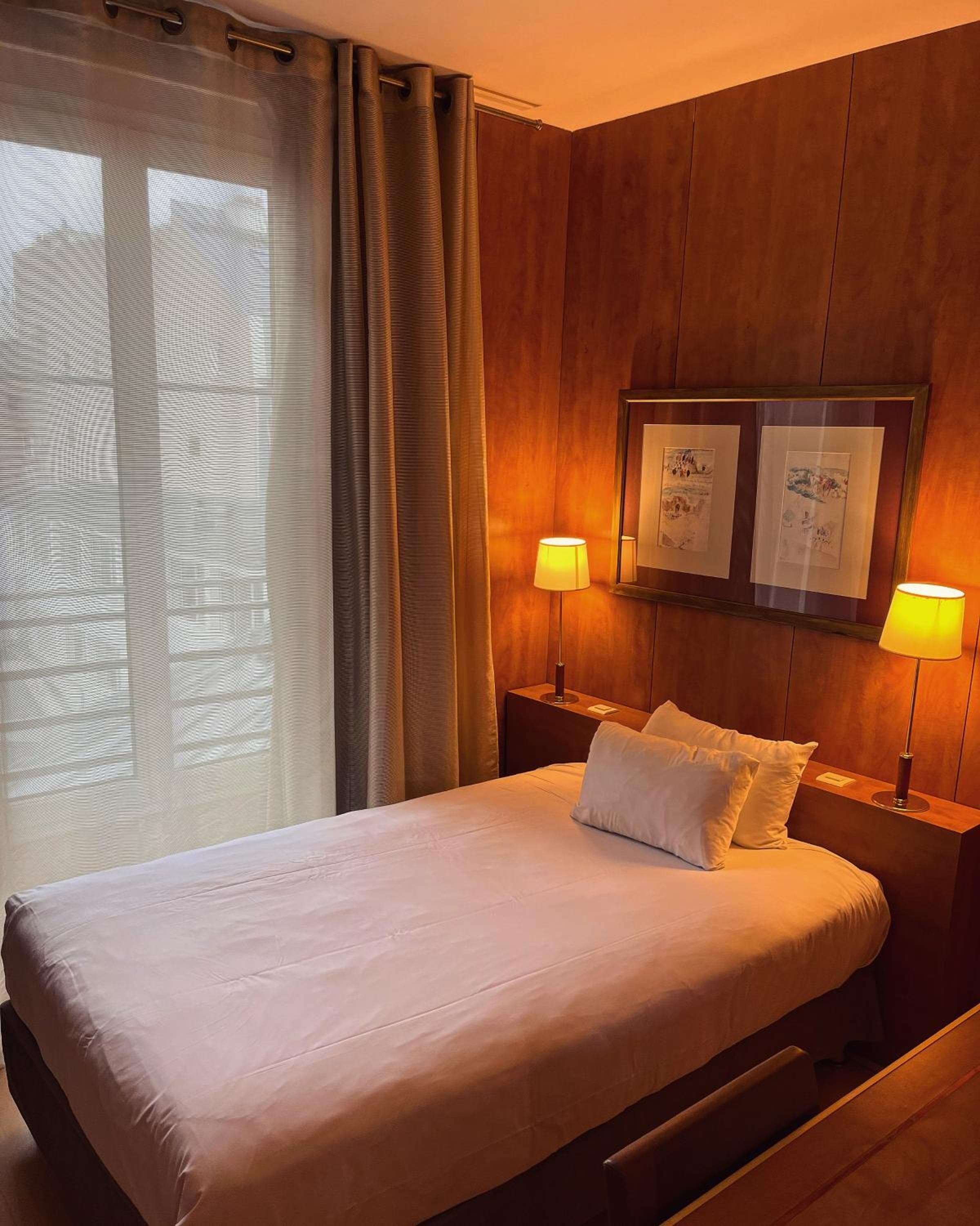 Best Western Ronceray Opéra — 17