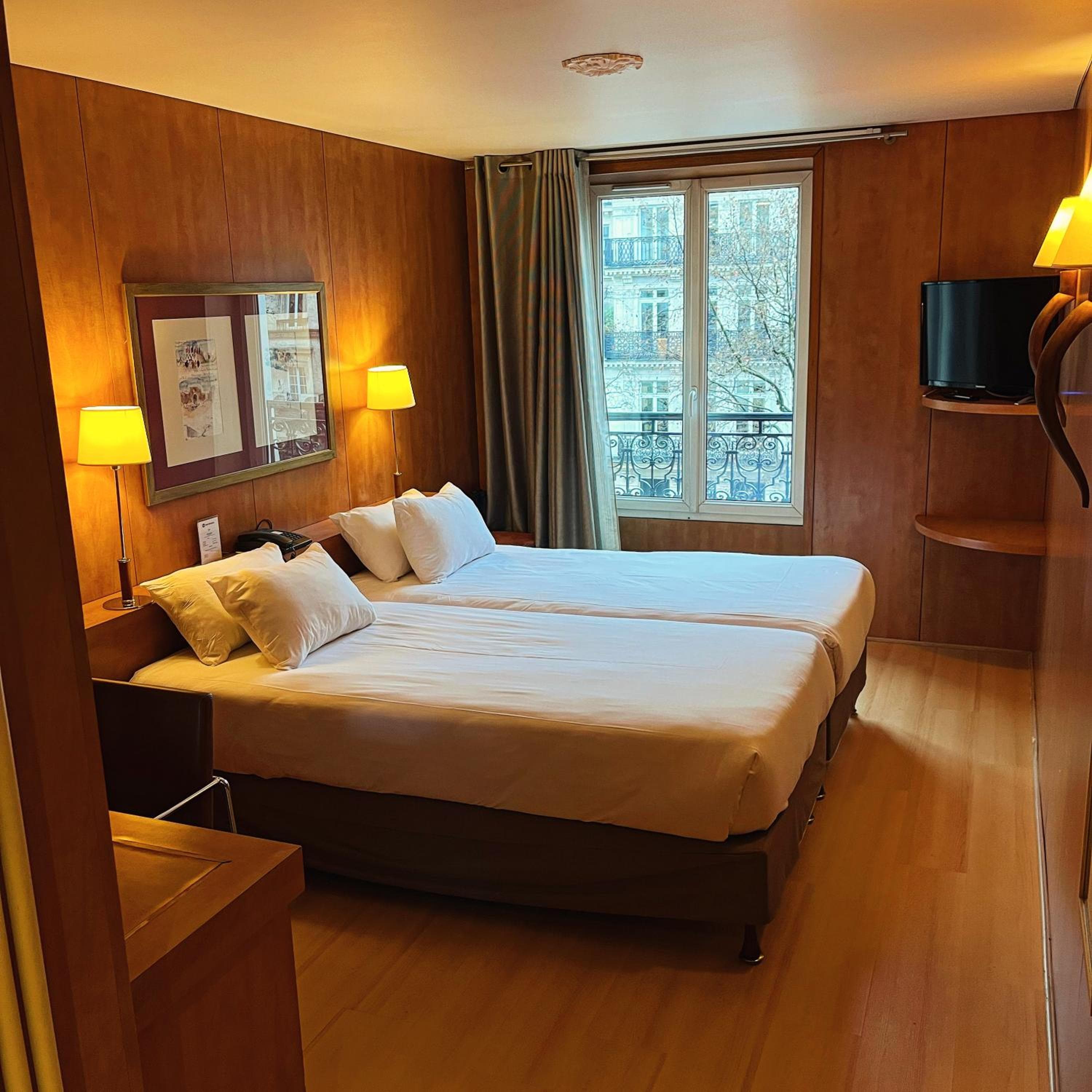 Best Western Ronceray Opéra — 18