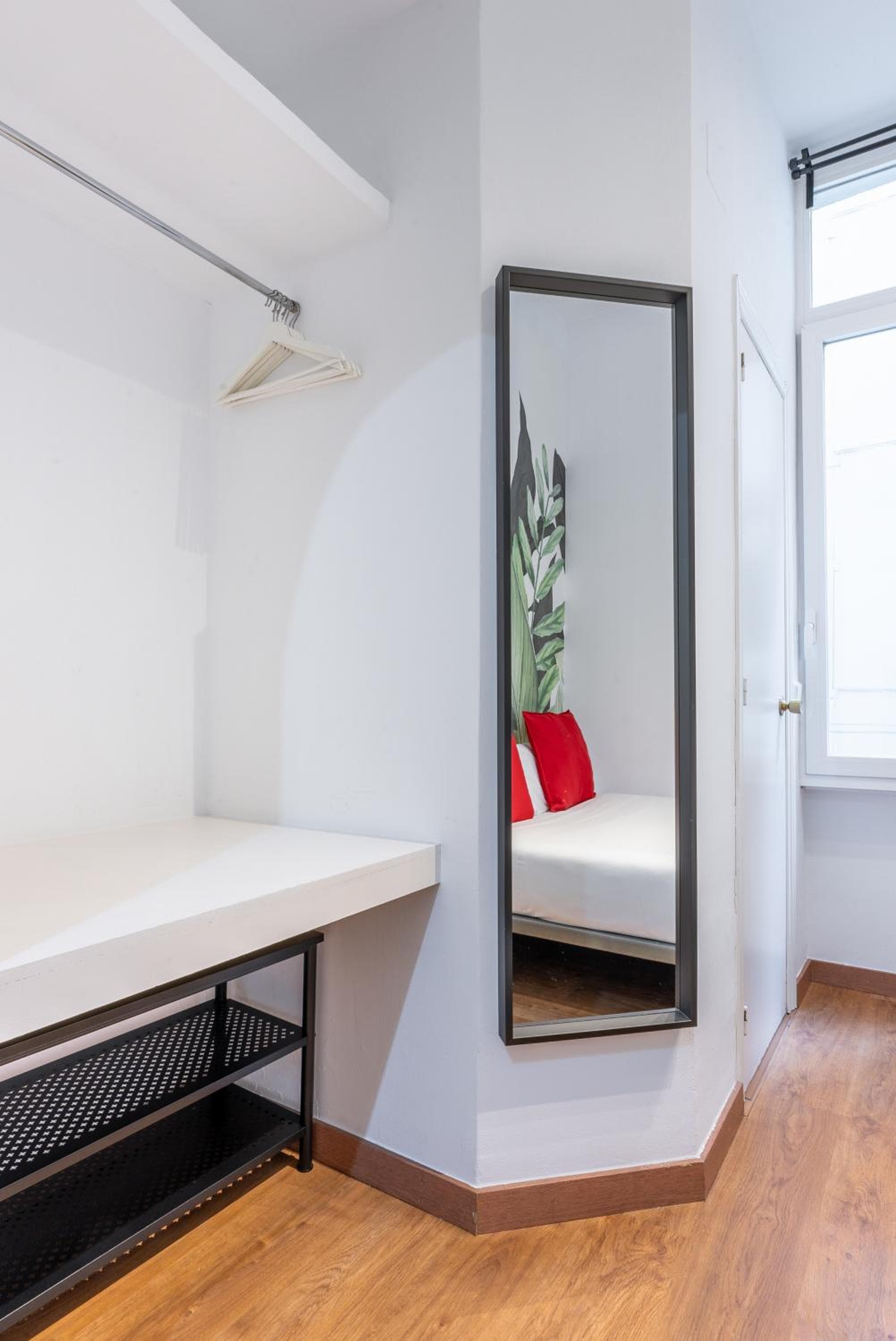 Smartr Madrid Gran Via 47 — 29