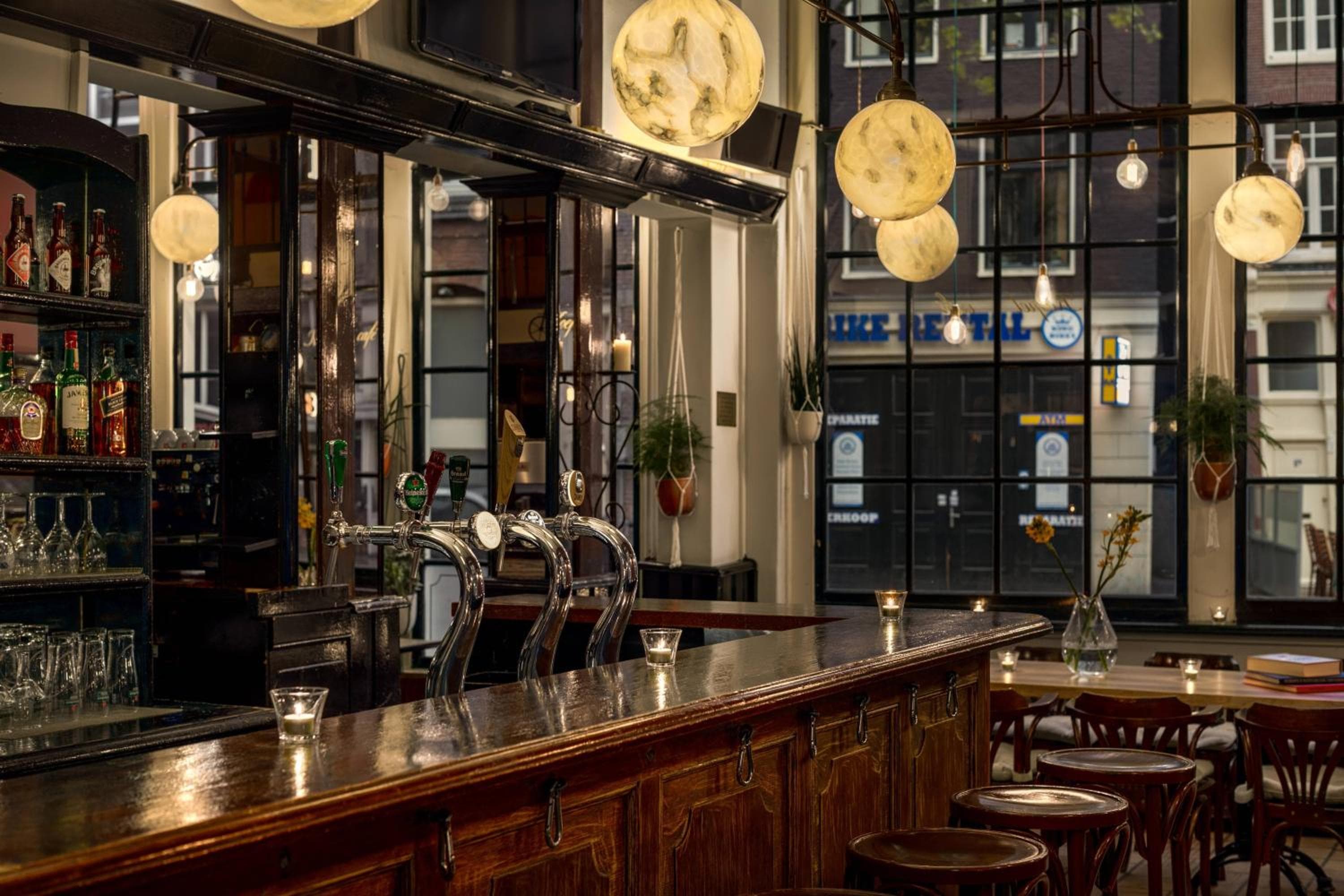 Renaissance Amsterdam Hotel — 7
