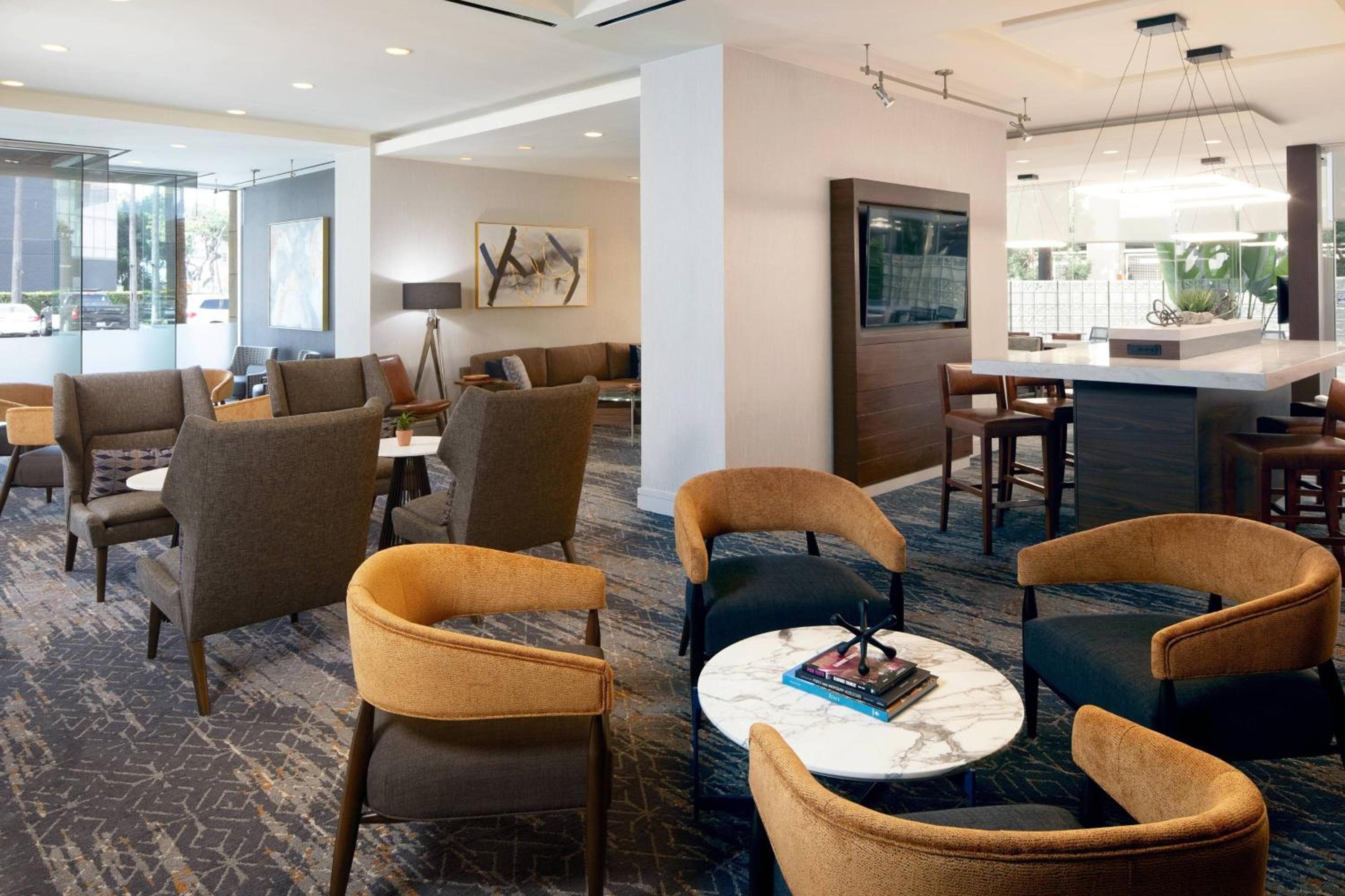 Courtyard by Marriott Los Ángeles LAX/Century Boulevard — 5