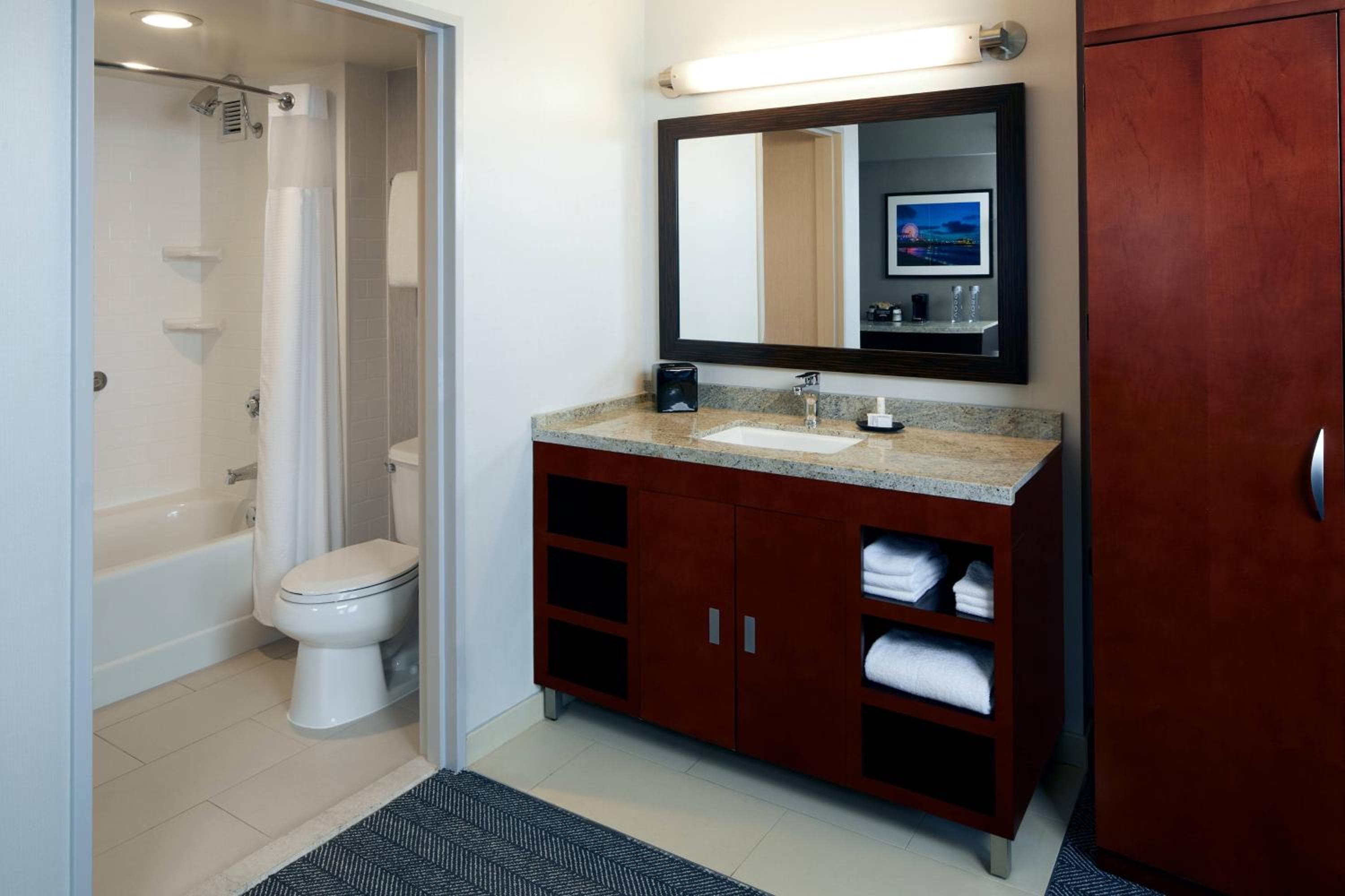Courtyard by Marriott Los Ángeles LAX/Century Boulevard — 21