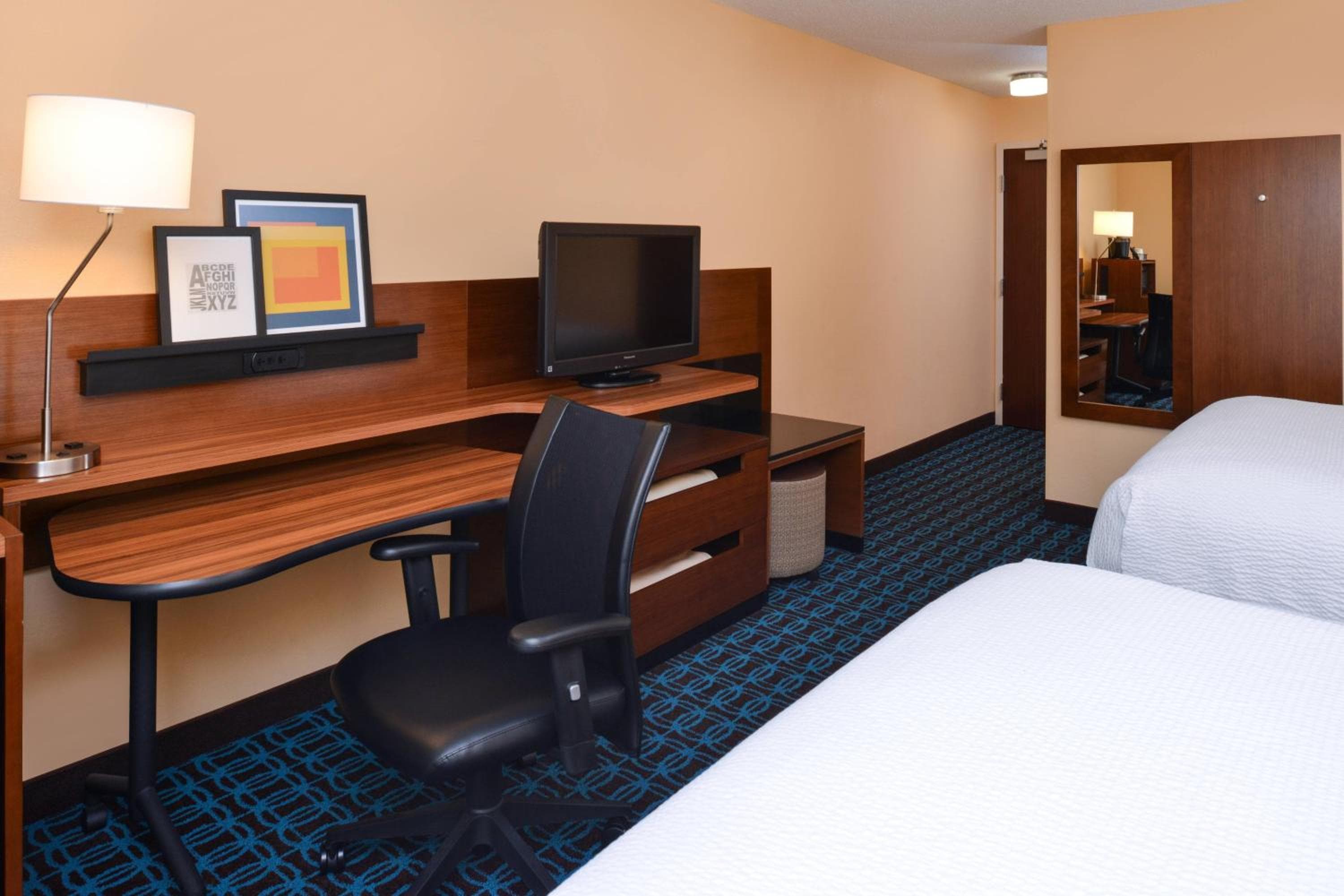 Fairfield Inn Orlando Airport — 9